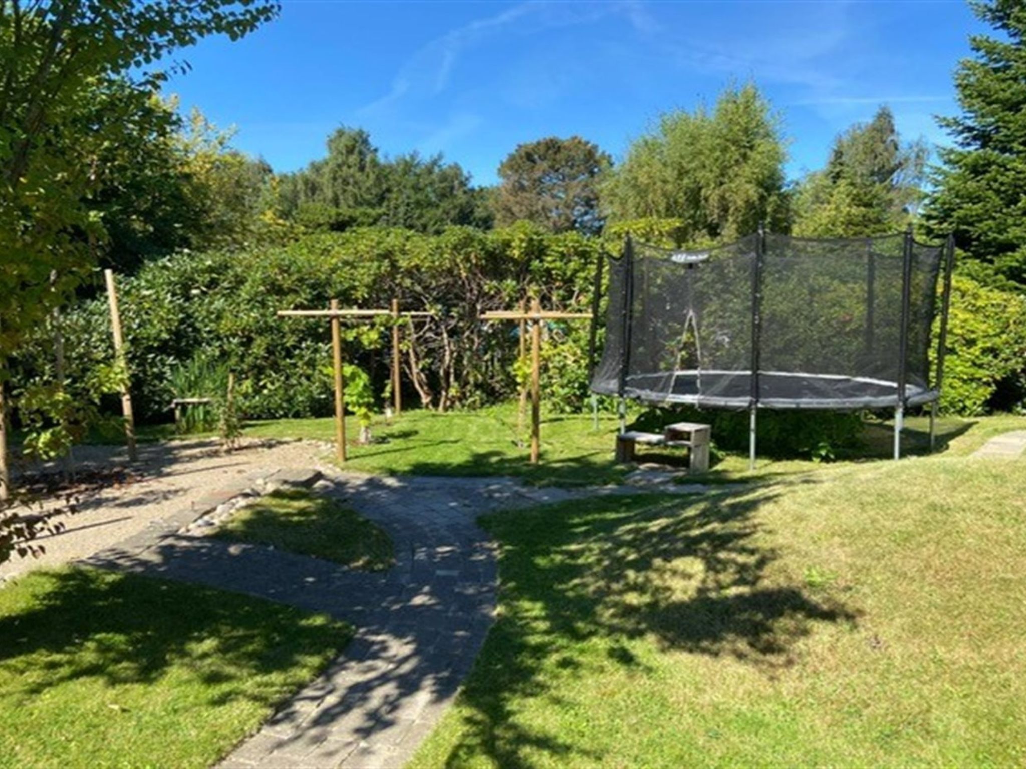 "Hughe" - 1.3km from the sea - Buiten