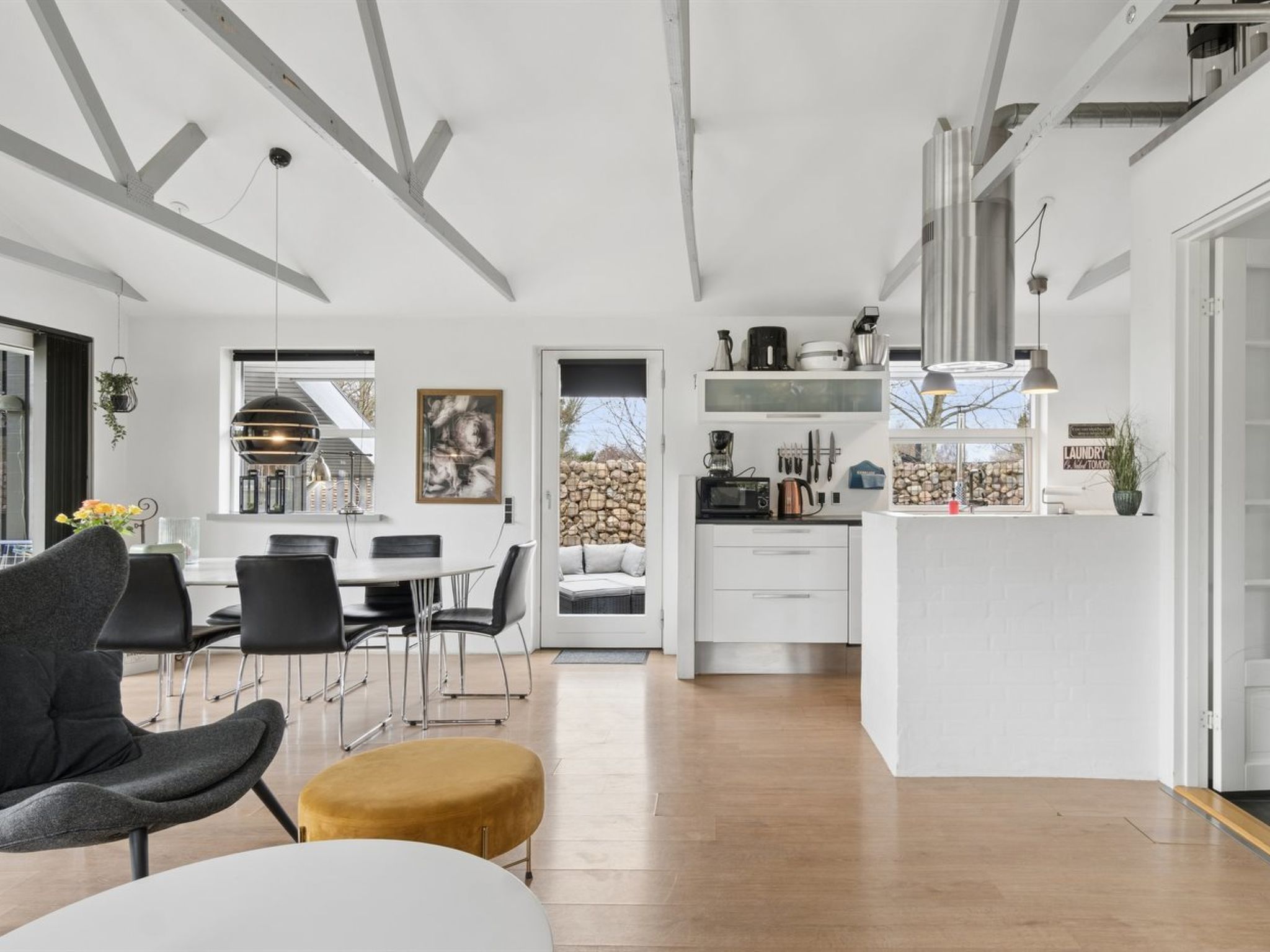 "Sida" - 1.5km from the sea - Binnen
