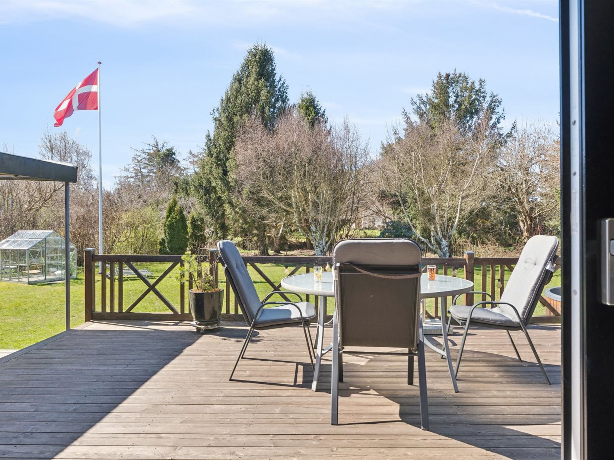 Photo of "Emelita" - 1.1km from the sea