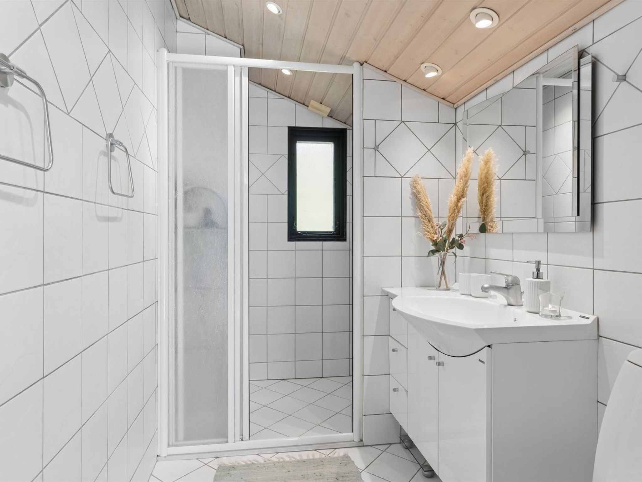 Photo of "Emelita" - 1.1km from the sea