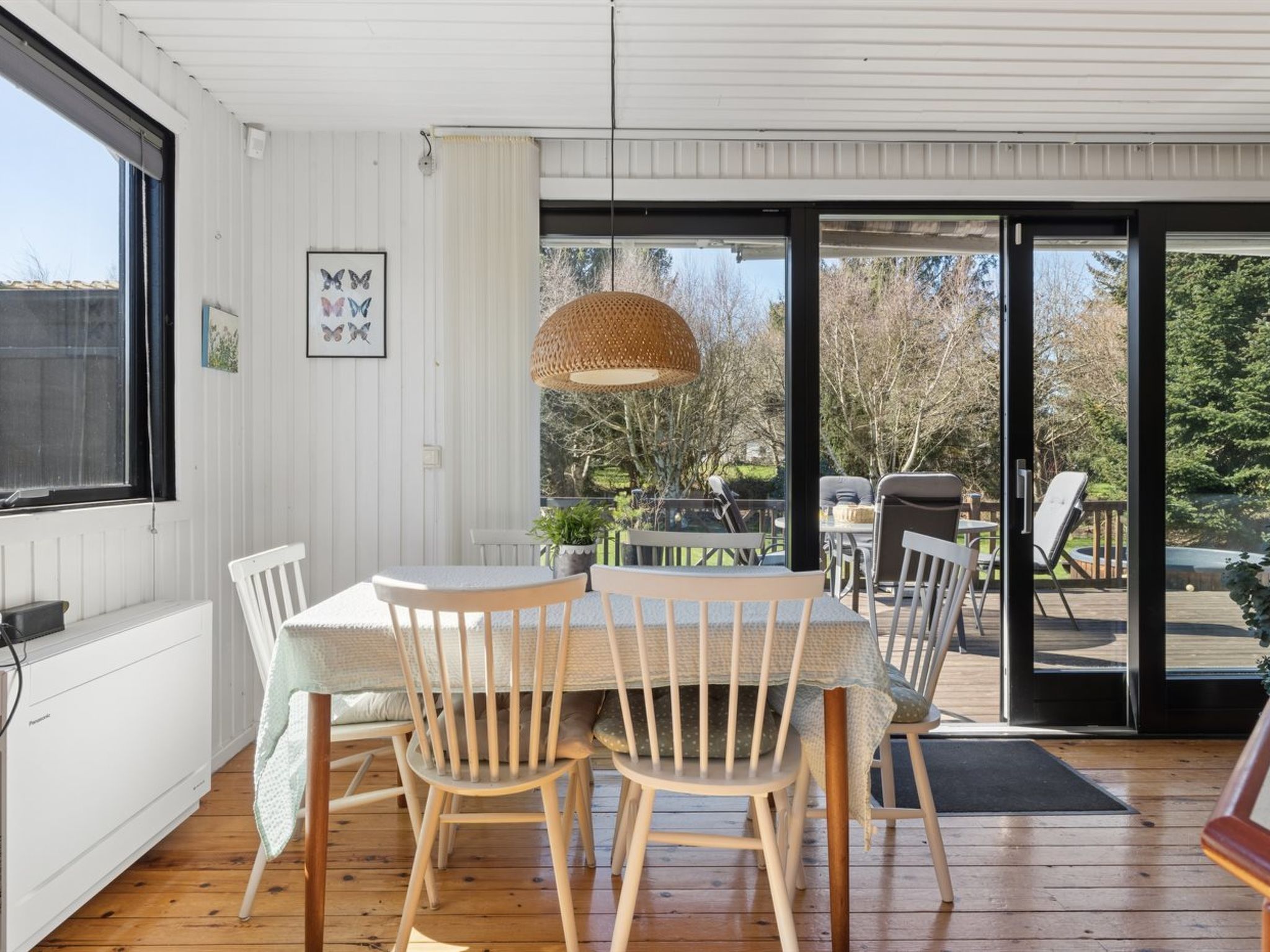 "Emelita" - 1.1km from the sea - Binnen