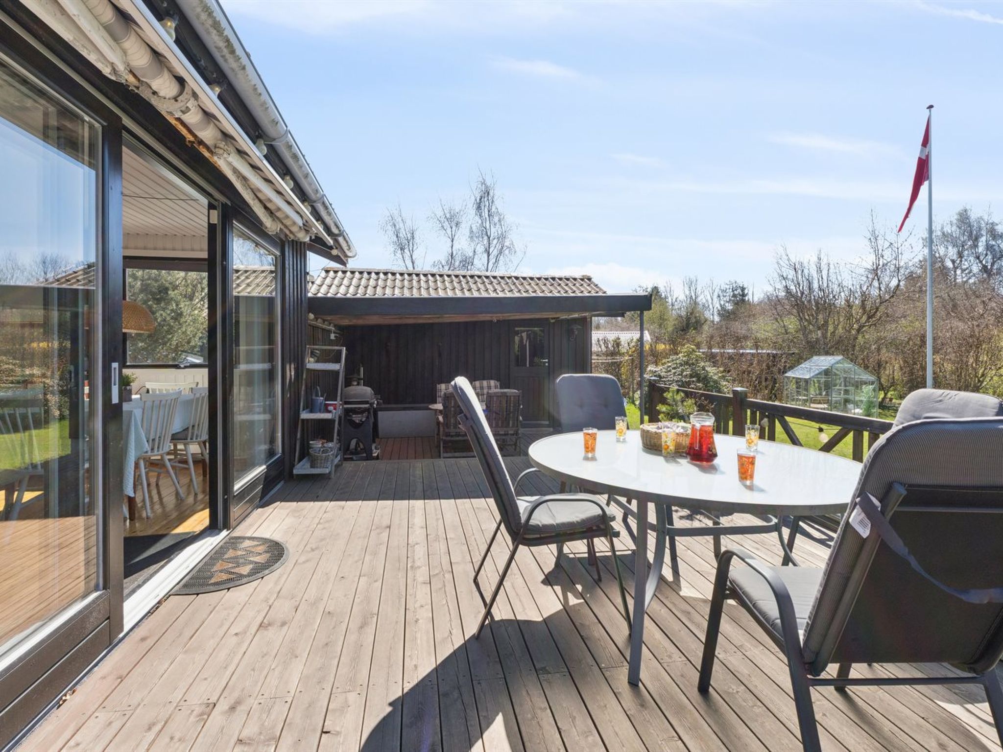 "Emelita" - 1.1km from the sea - Buiten