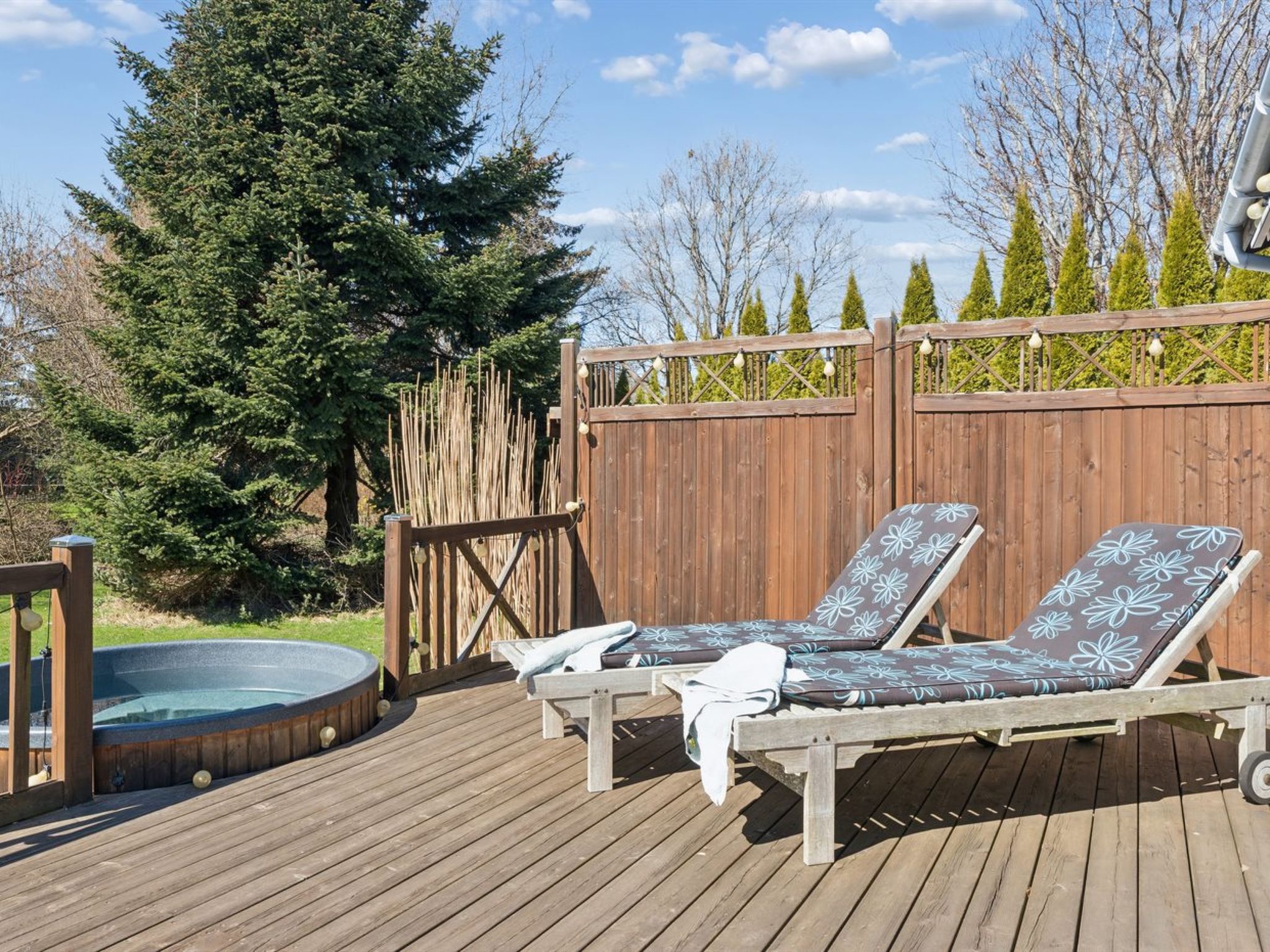 "Emelita" - 1.1km from the sea - Buiten