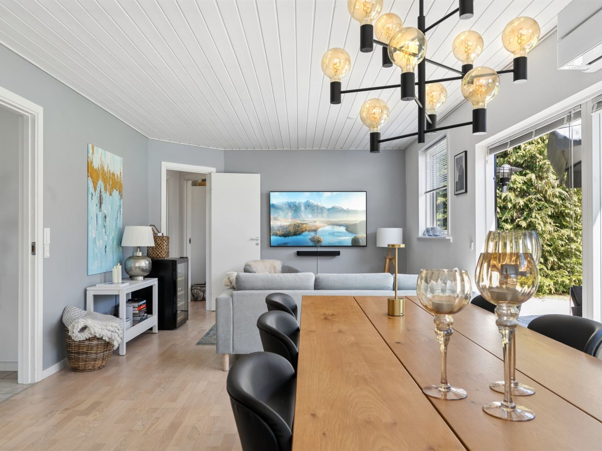 "Loreia" - 1.4km from the sea