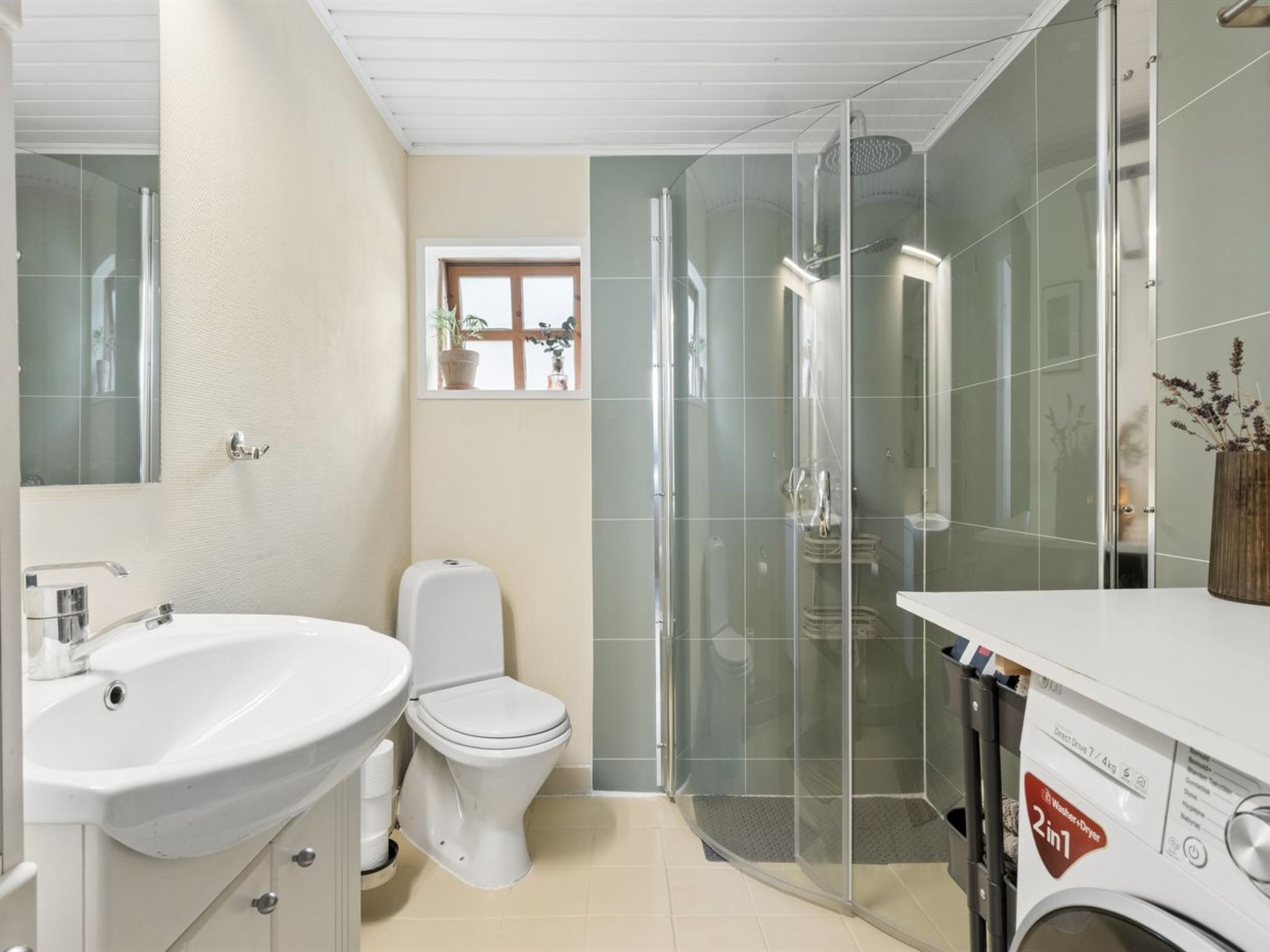 "Ingalil" - 950m from the sea - Inside