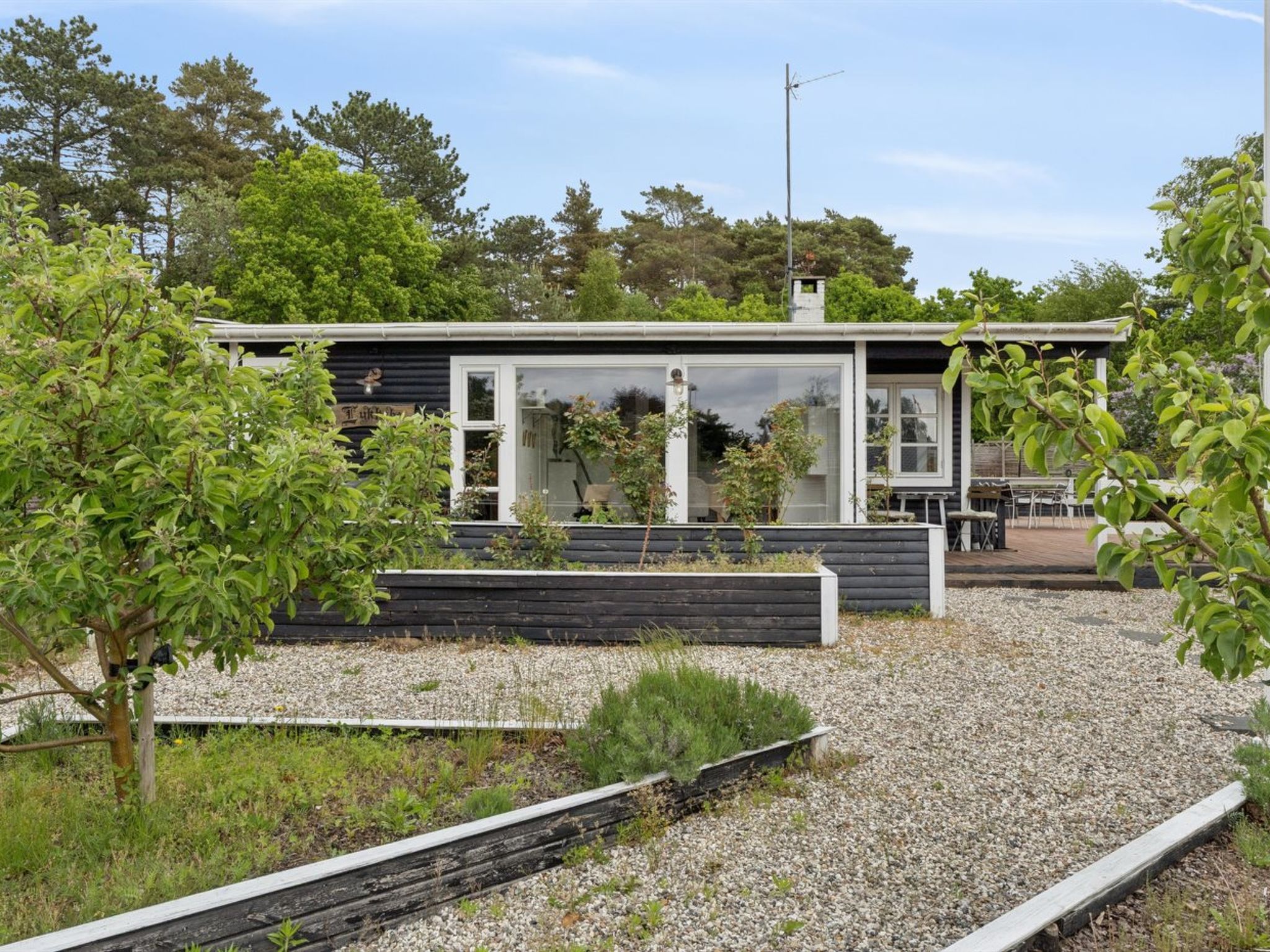 "Ingalil" - 950m from the sea - Outside