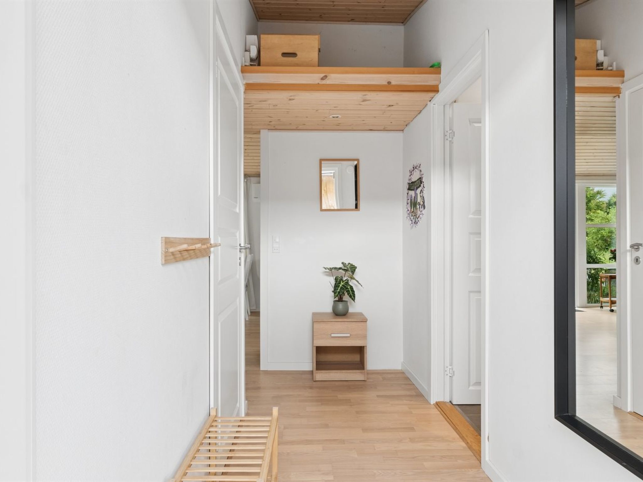 "Arise" - 1.5km from the sea - Inside