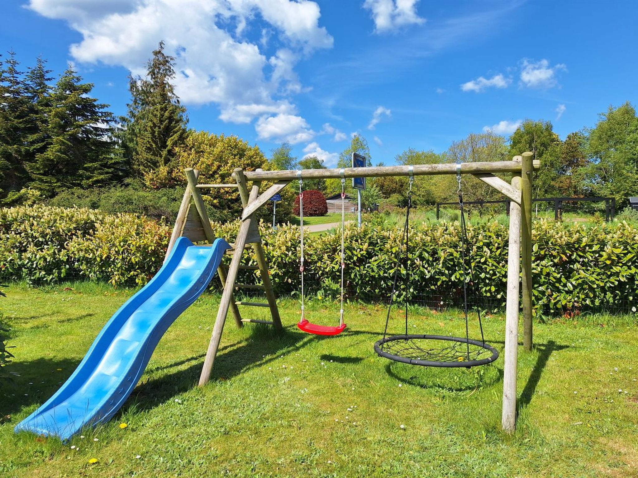 "Arise" - 1.5km from the sea - Dehors