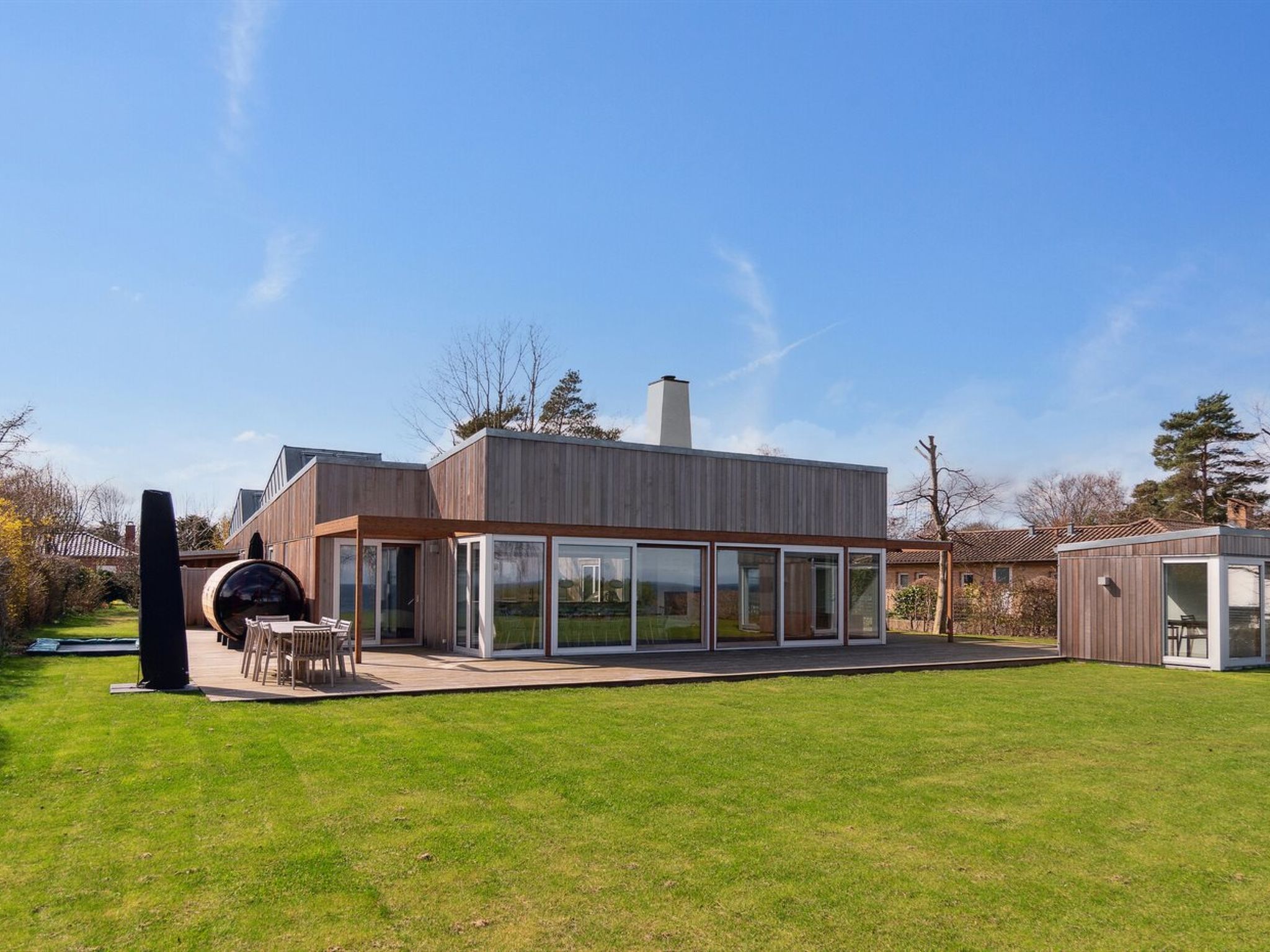 "Vanta" - 10m from the sea - Buiten