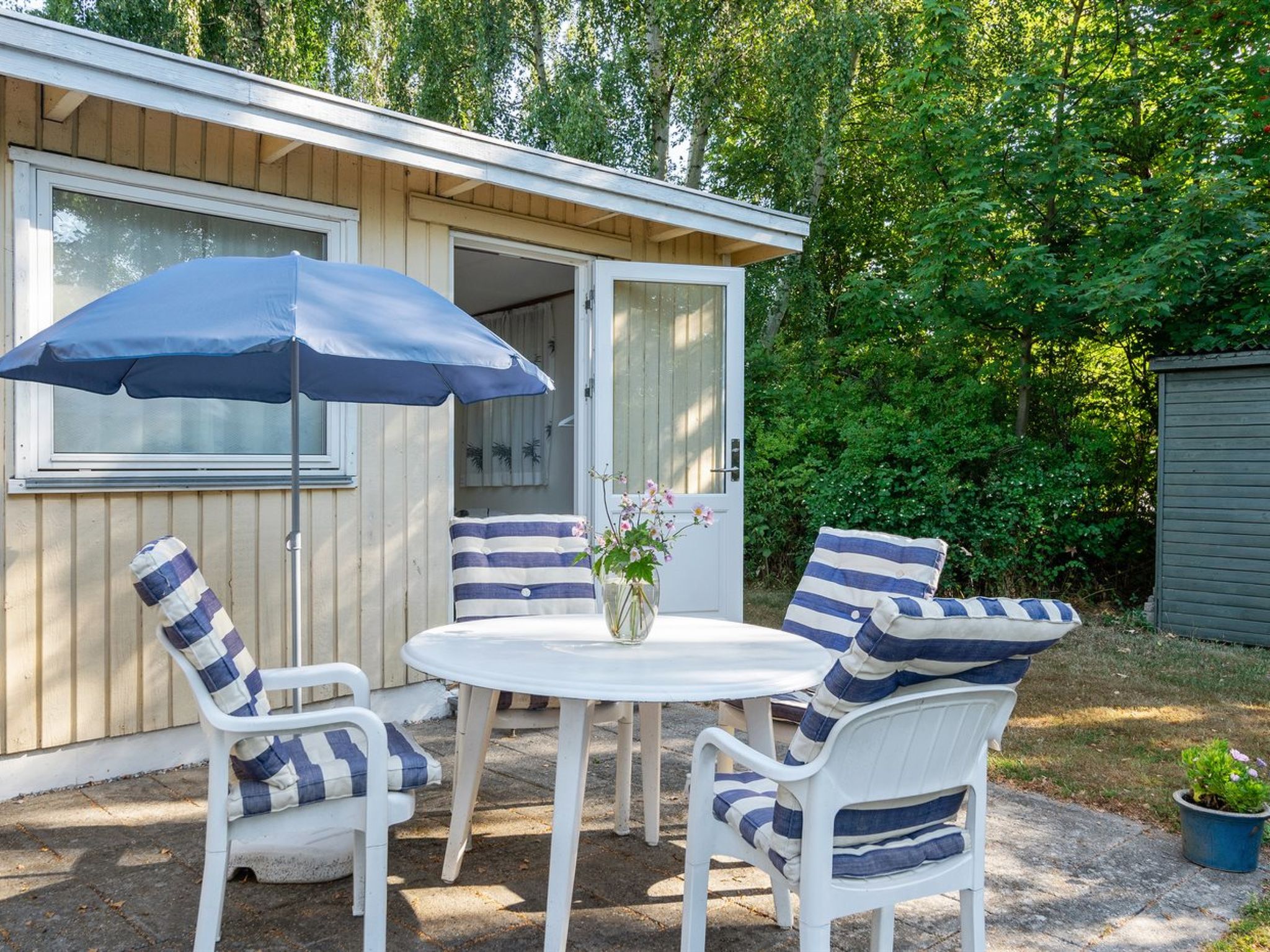 "Guthbrand" - 900m from the sea - Buiten