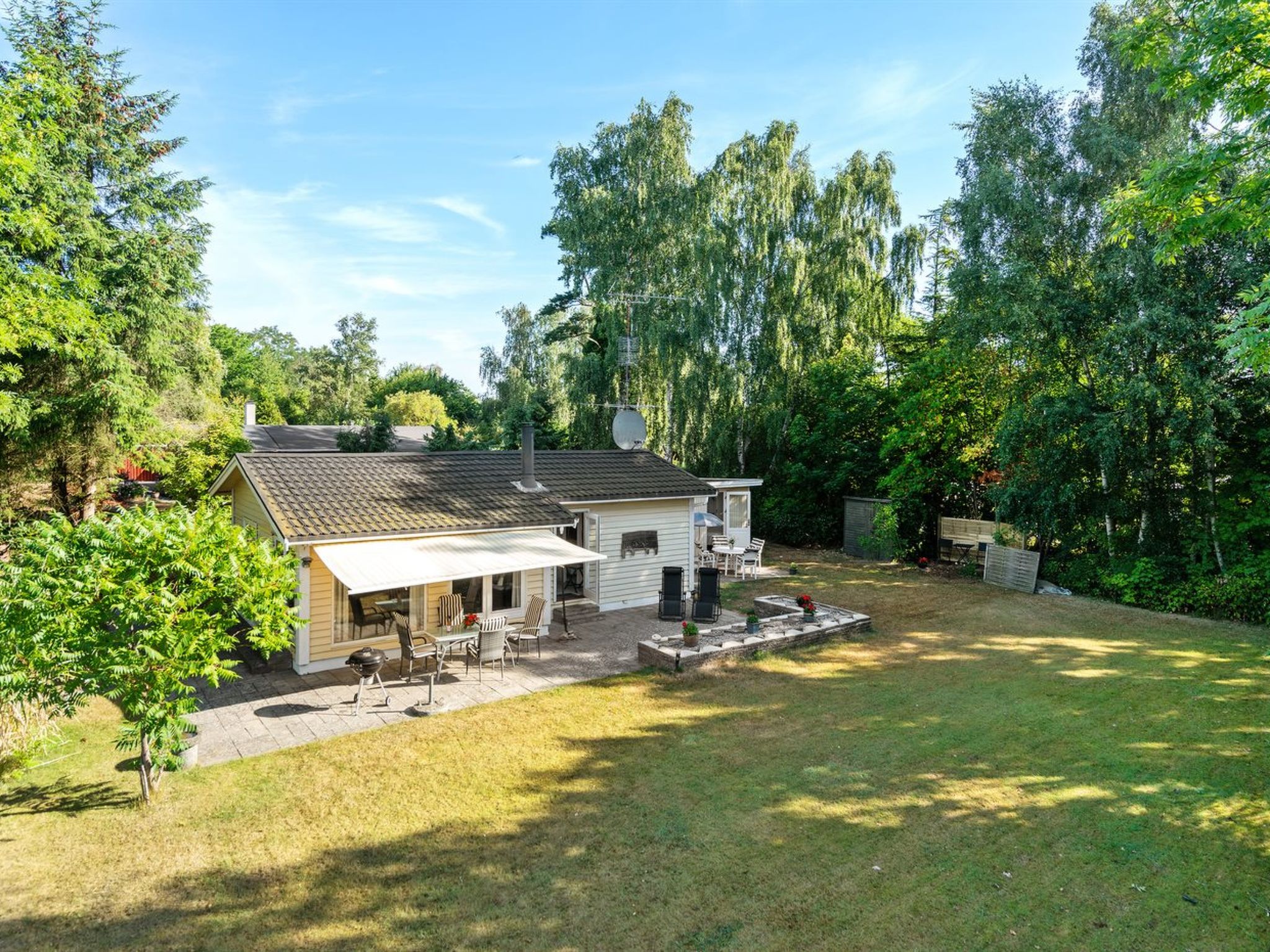 "Guthbrand" - 900m from the sea - Buiten