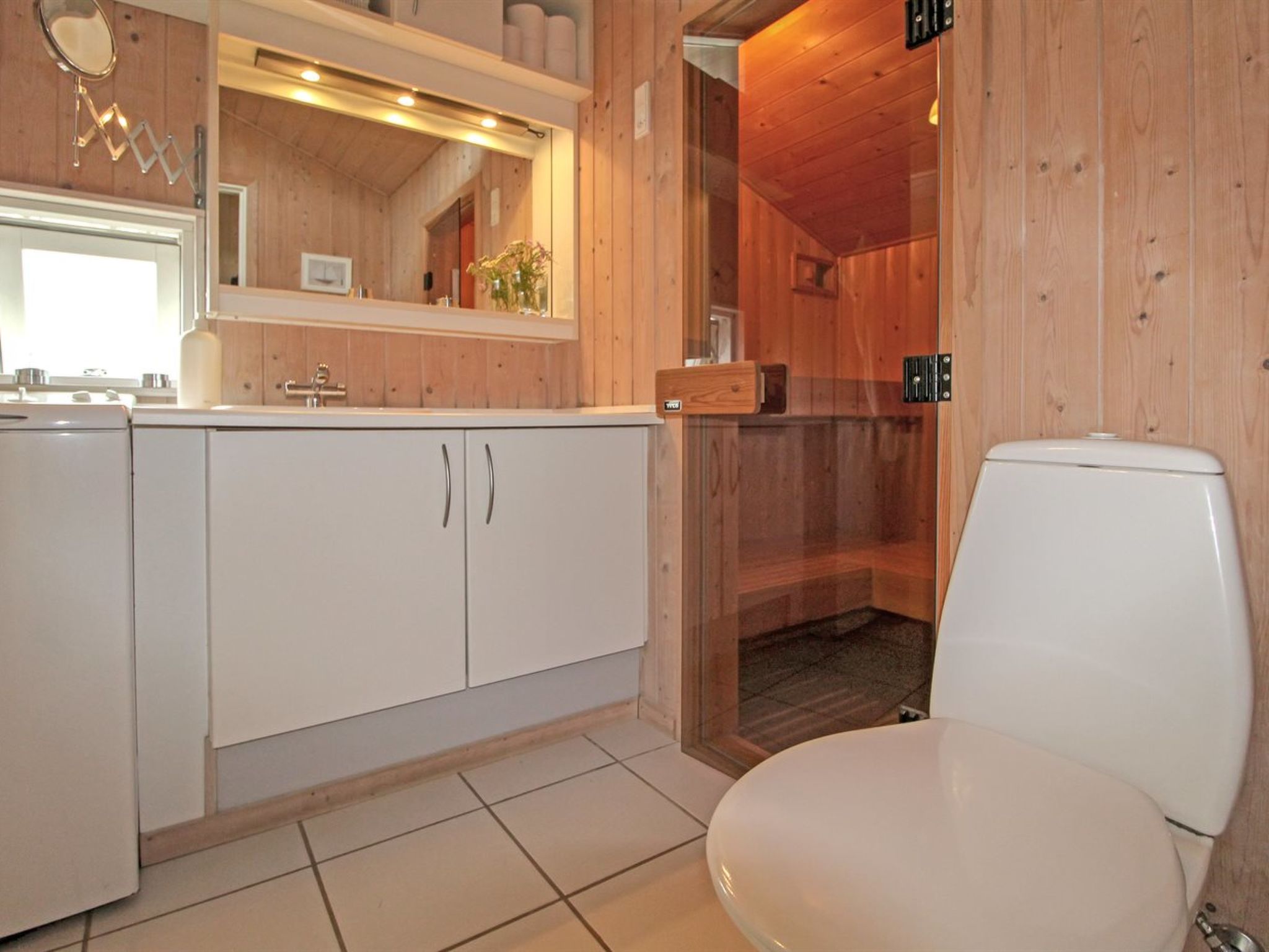 "Fasti" - 300m from the sea - Binnen