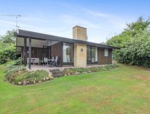 Op 900 m van zee: Sfeervol vakantiehuis Maya in Gilleleje - thumbnail 1