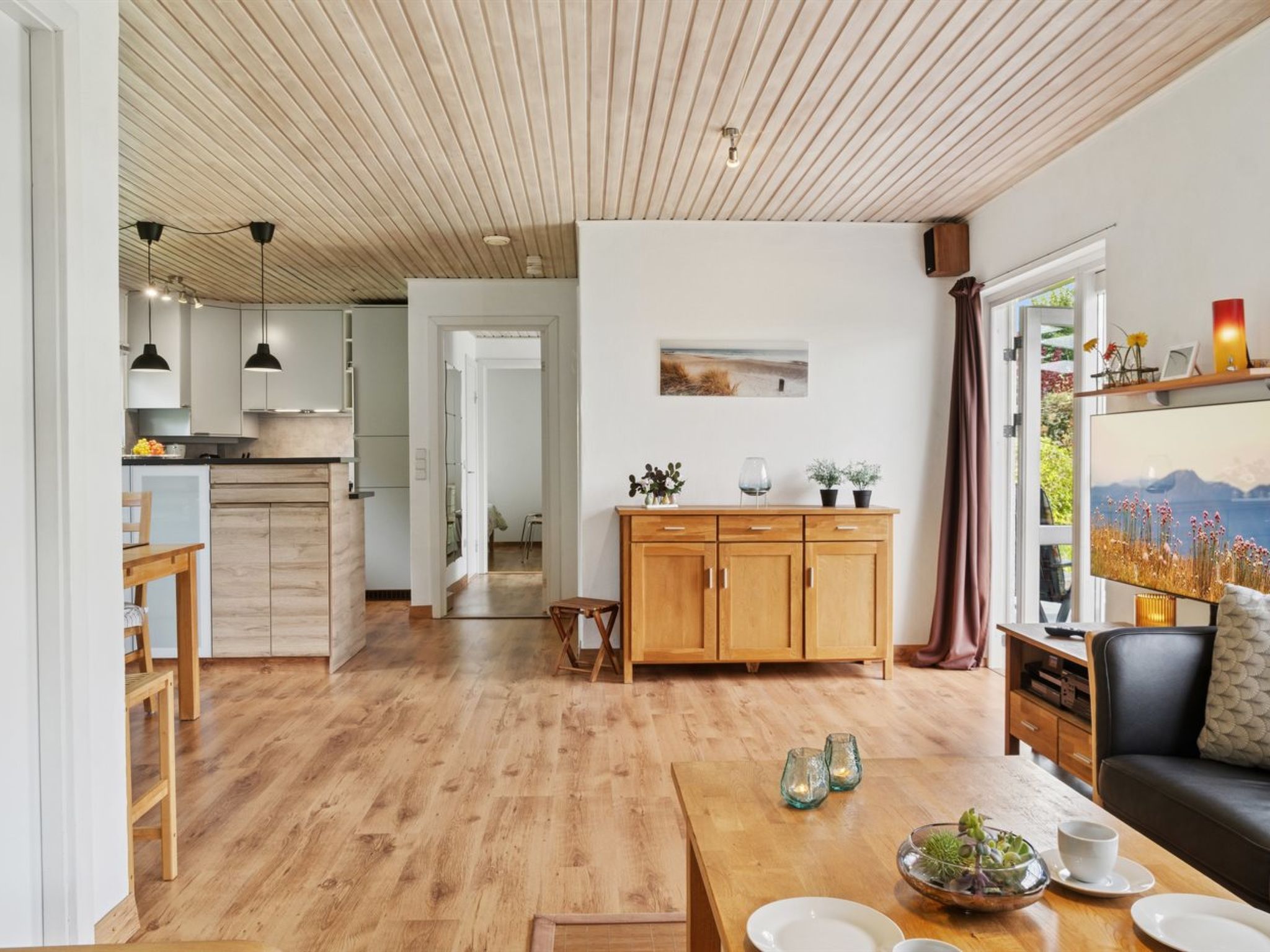 "Merit" - 800m from the sea-Binnen