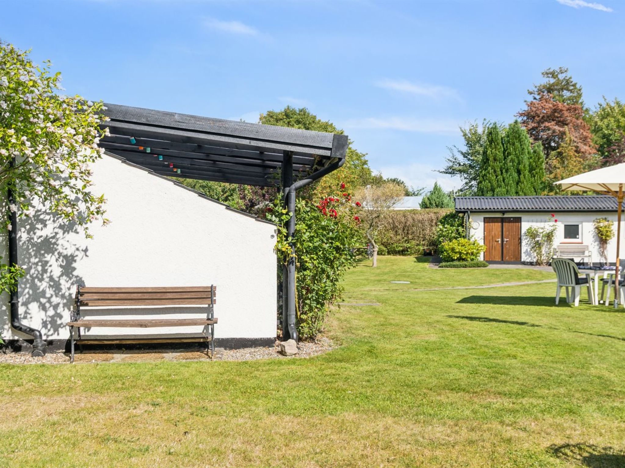 "Merit" - 800m from the sea - Buiten