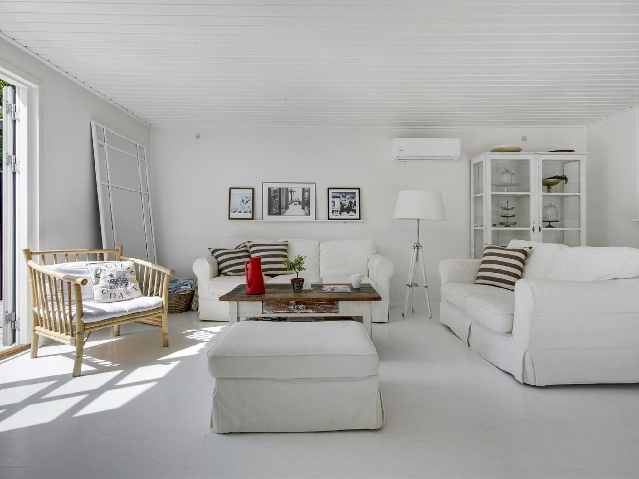 "Kaino" - 700m from the sea - Binnen