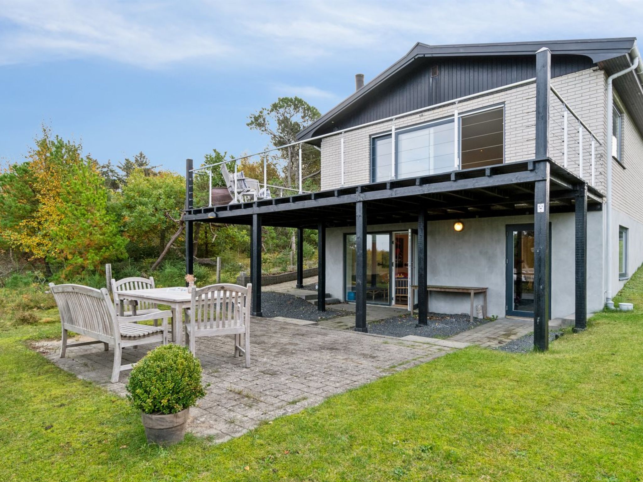 "Kaleva" - 100m from the sea - Buiten