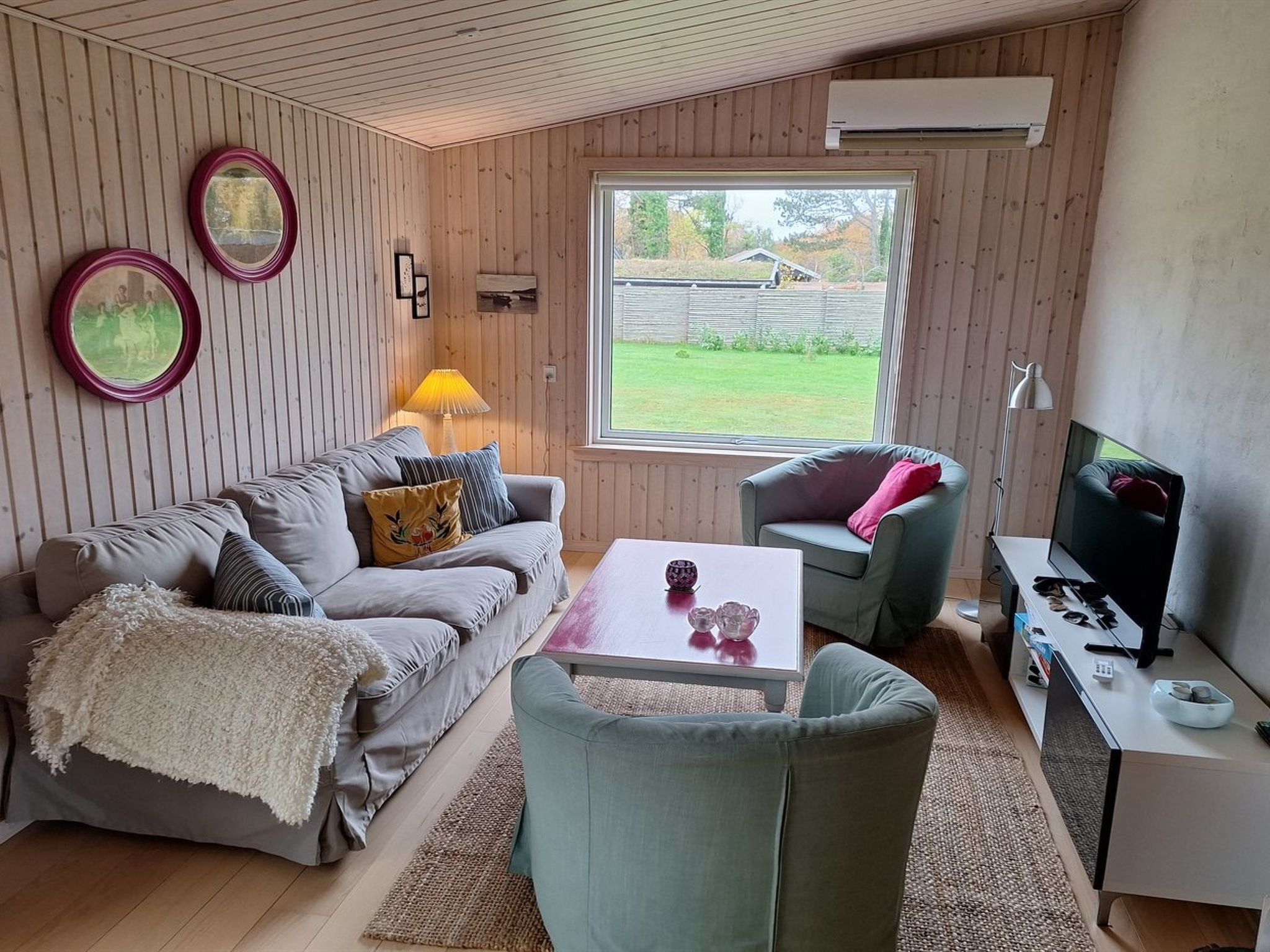 "Torbjörn" - 100m from the sea-Inside