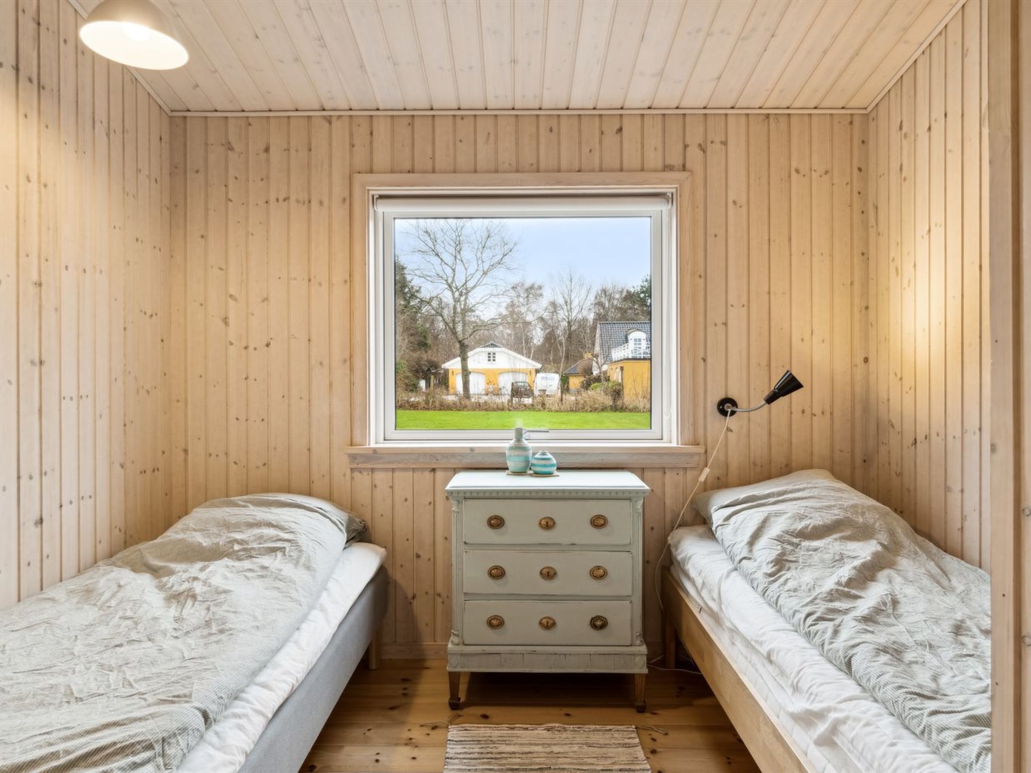 "Torbjörn" - 100m from the sea-Inside