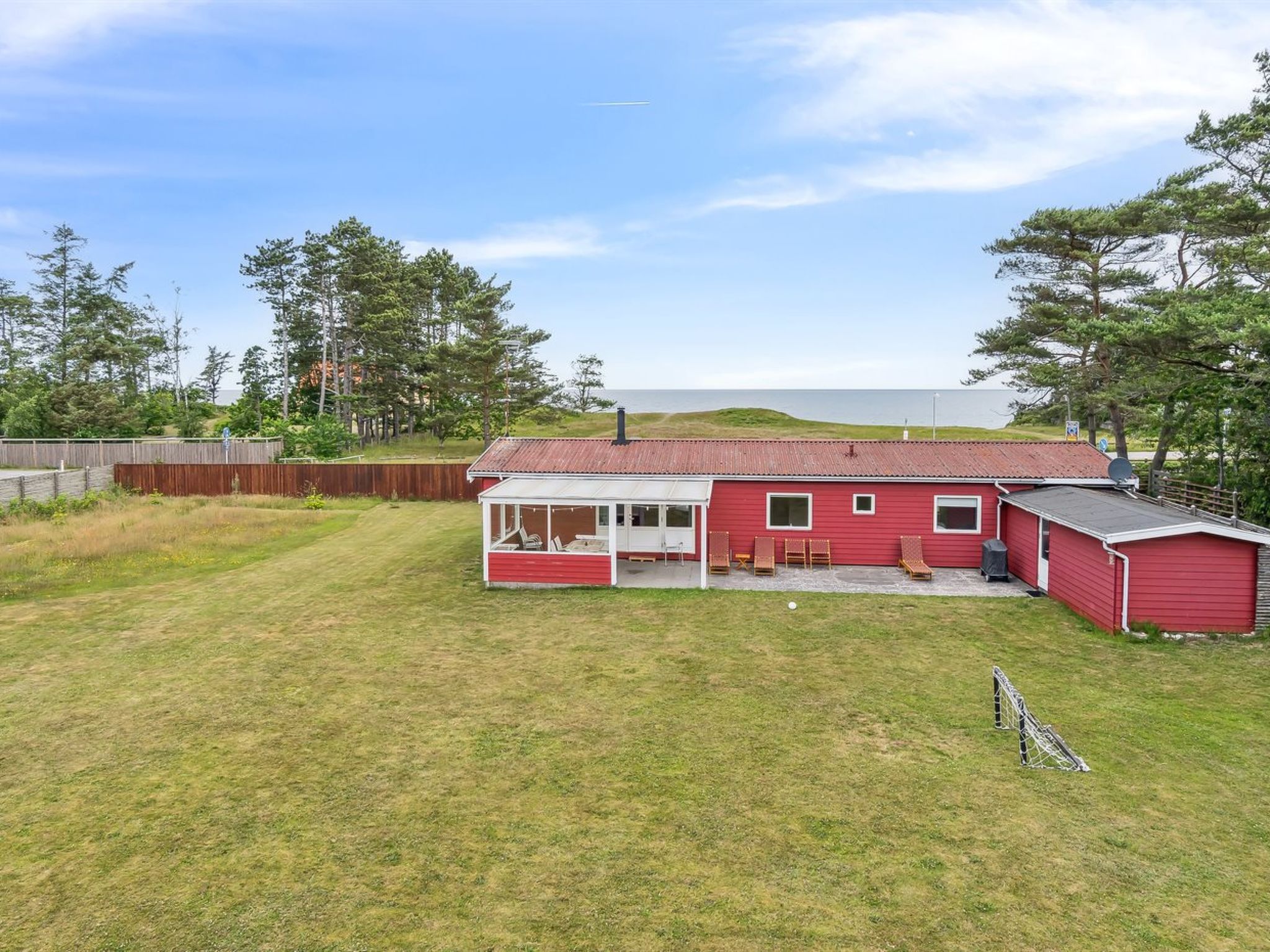 "Torbjörn" - 100m from the sea-Outside