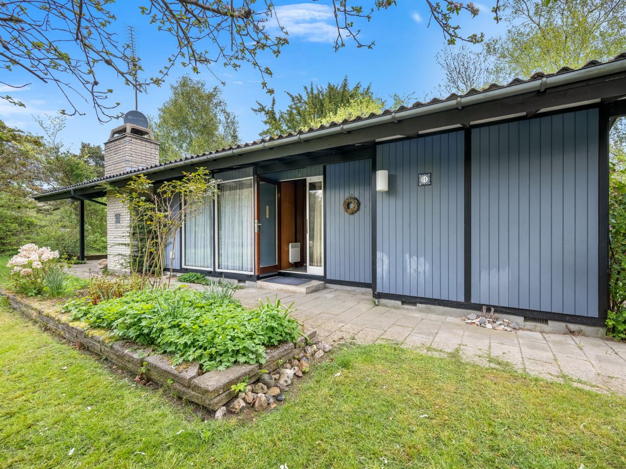 "Aatos" - 150m from the sea - Outside