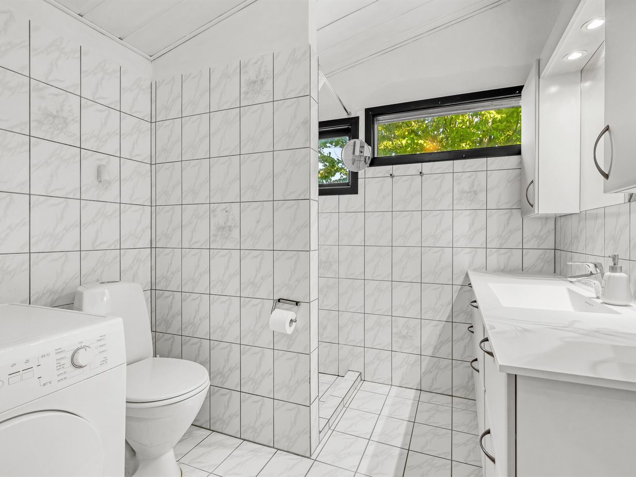 "Etly" - 900m from the sea-Outside