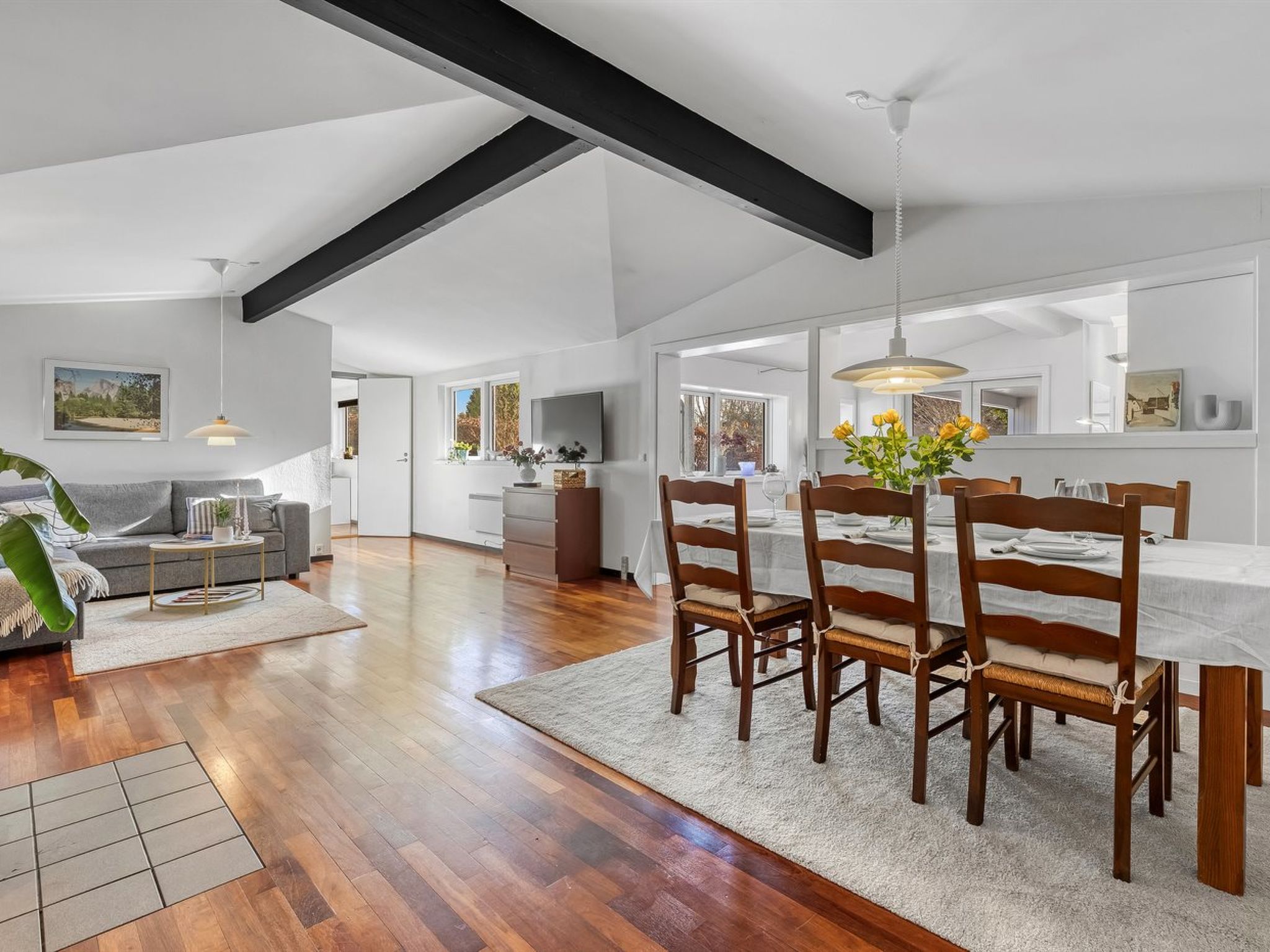 "Etly" - 900m from the sea-Inside