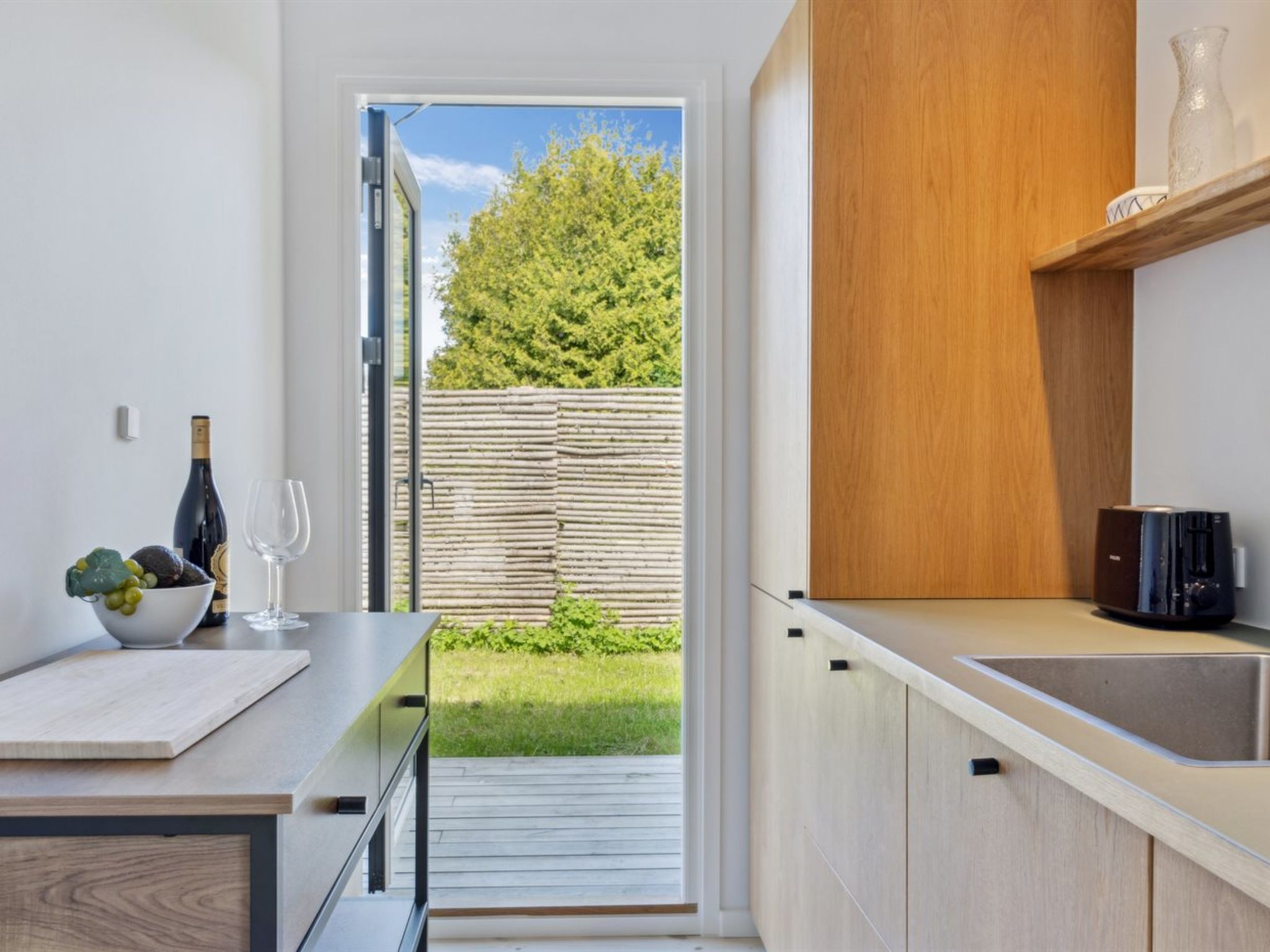 "Vilppu" - 800m from the sea - Binnen