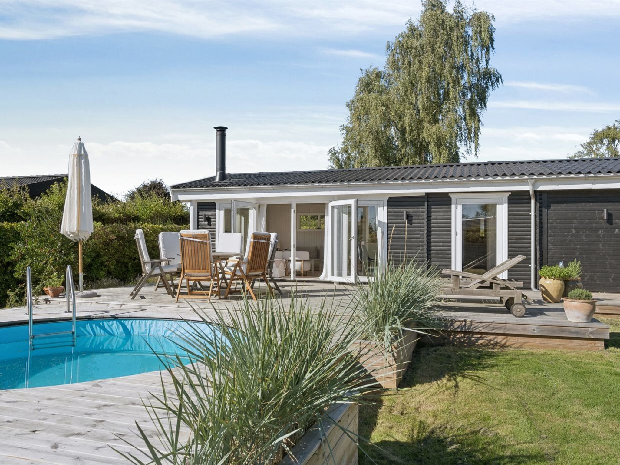 "Henryka" - 750m from the sea - Buiten