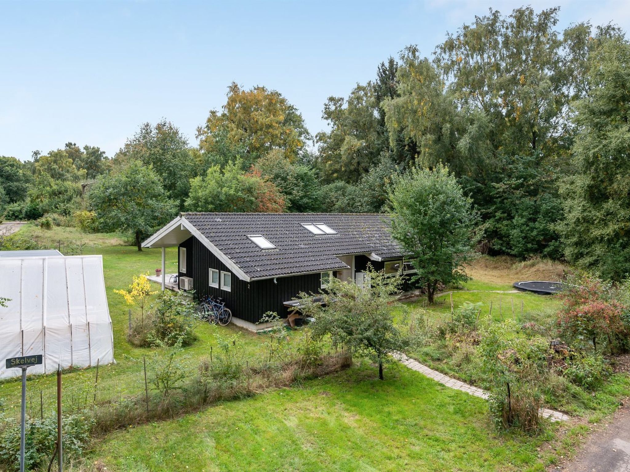 "Heino" - 3.5km from the sea - Buiten