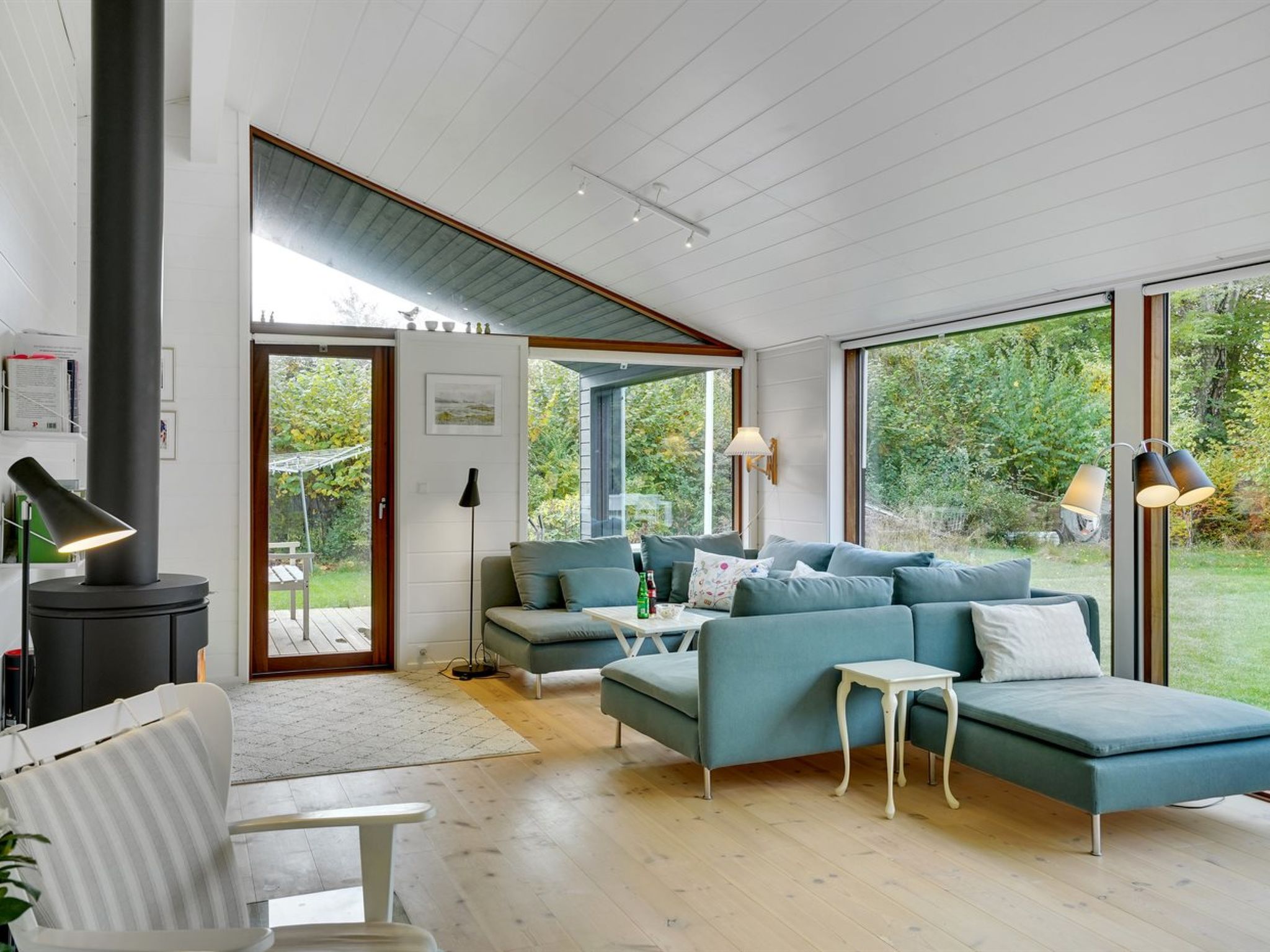 "Aino" - 1km from the sea-Inside