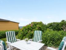 Orwik: Karakteristiek vakantiehuis met zeezicht, 30m van het strand in Hundested - thumbnail 4