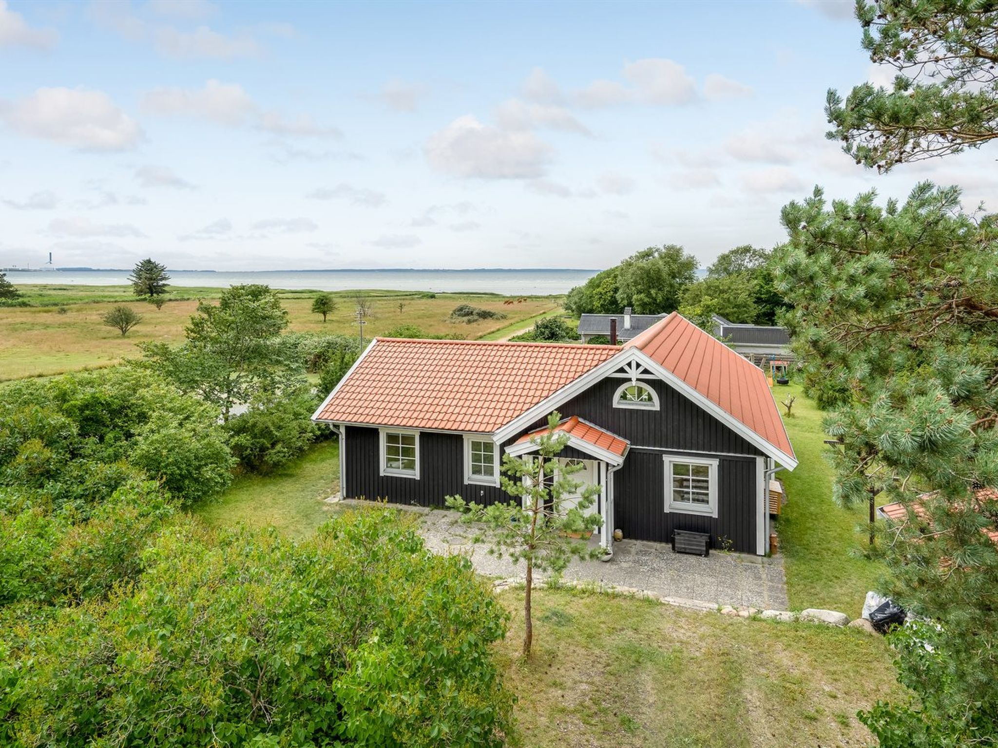 "Bernadete" - 50m to the fjord