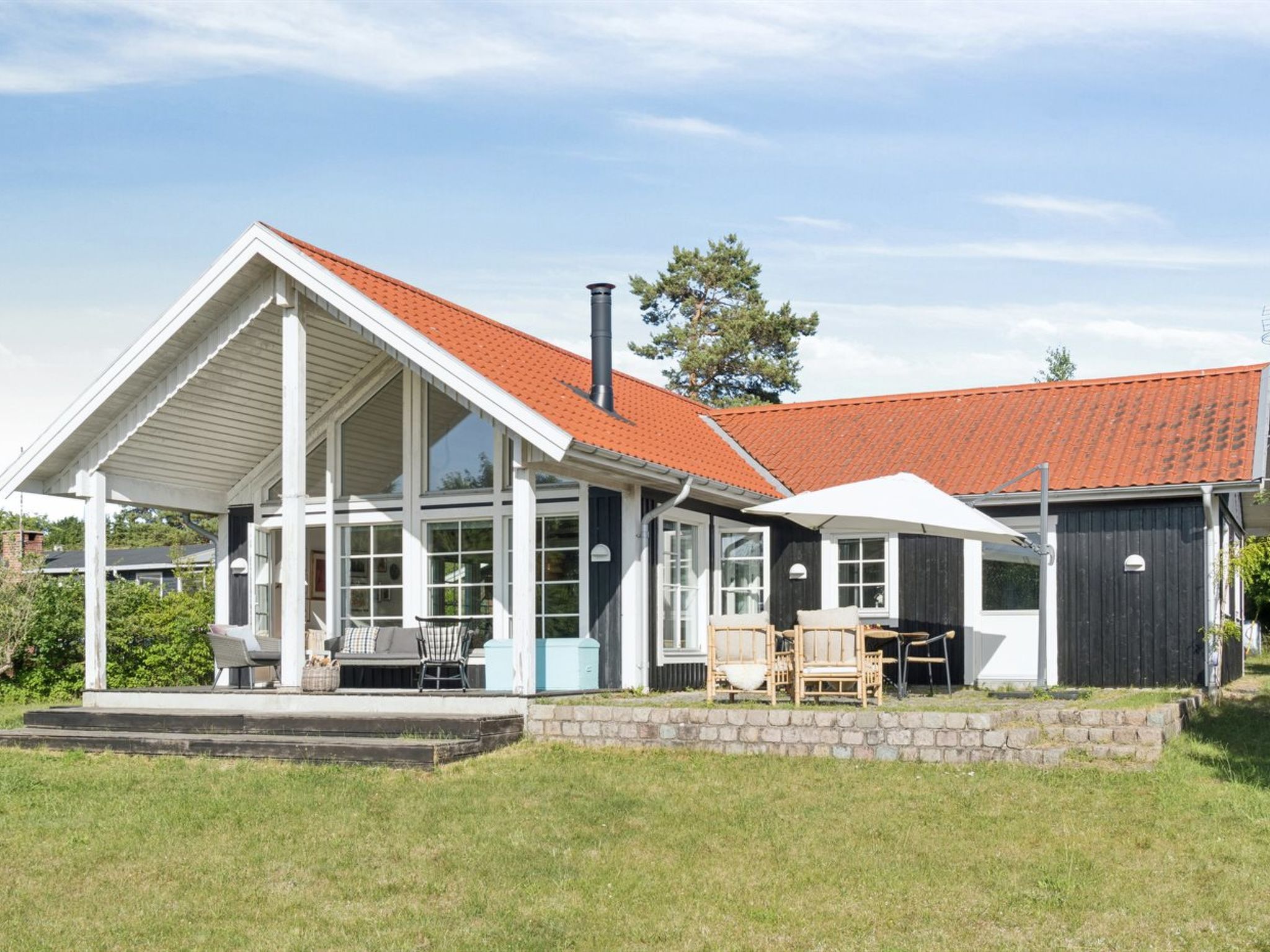 "Bernadete" - 50m to the fjord - Buiten