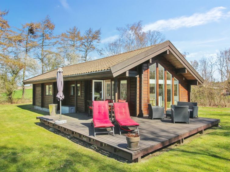 6-persoons vakantiehuis met sauna aan zee in Rønne in Rønne