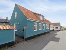 Aan zee: Ruim vakantiehuis Heleen in Rønne voor 6 personen - thumbnail 1