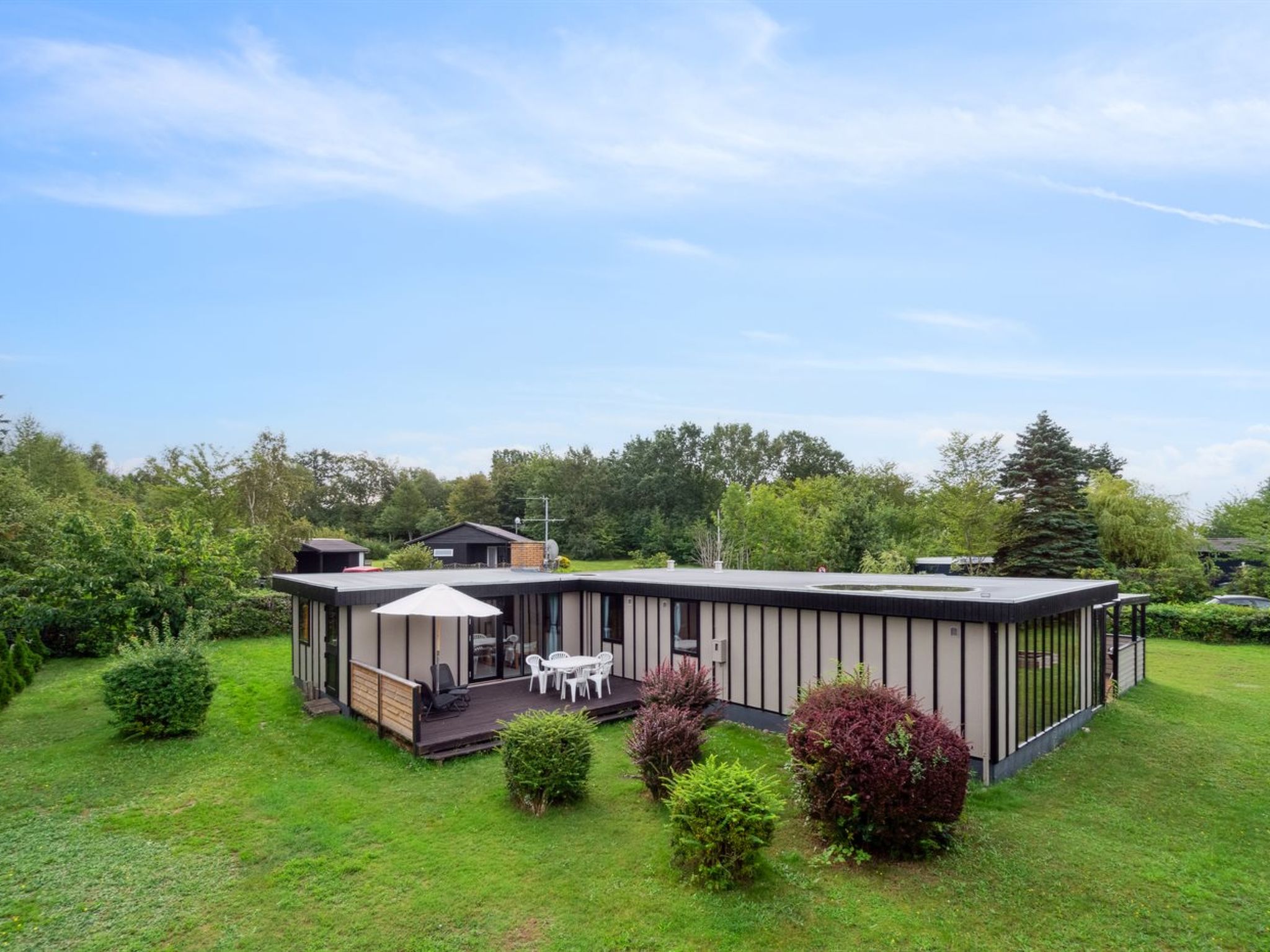 "Morten" - 120m from the sea - Buiten