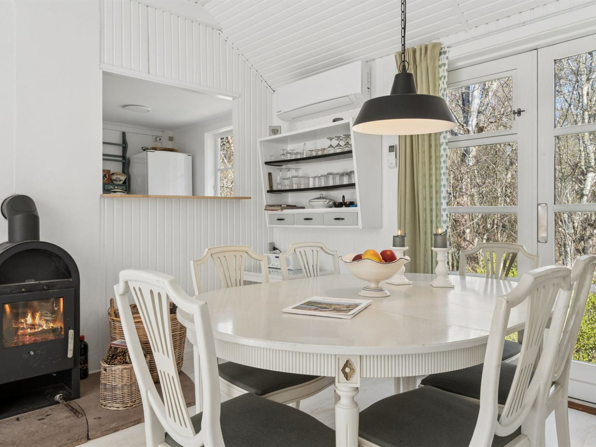 "Lucie" - 50m from the sea - Binnen