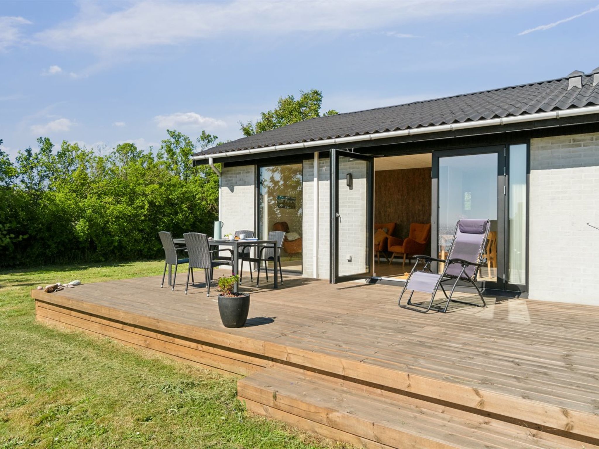"Yari" - 50m from the sea - Outside
