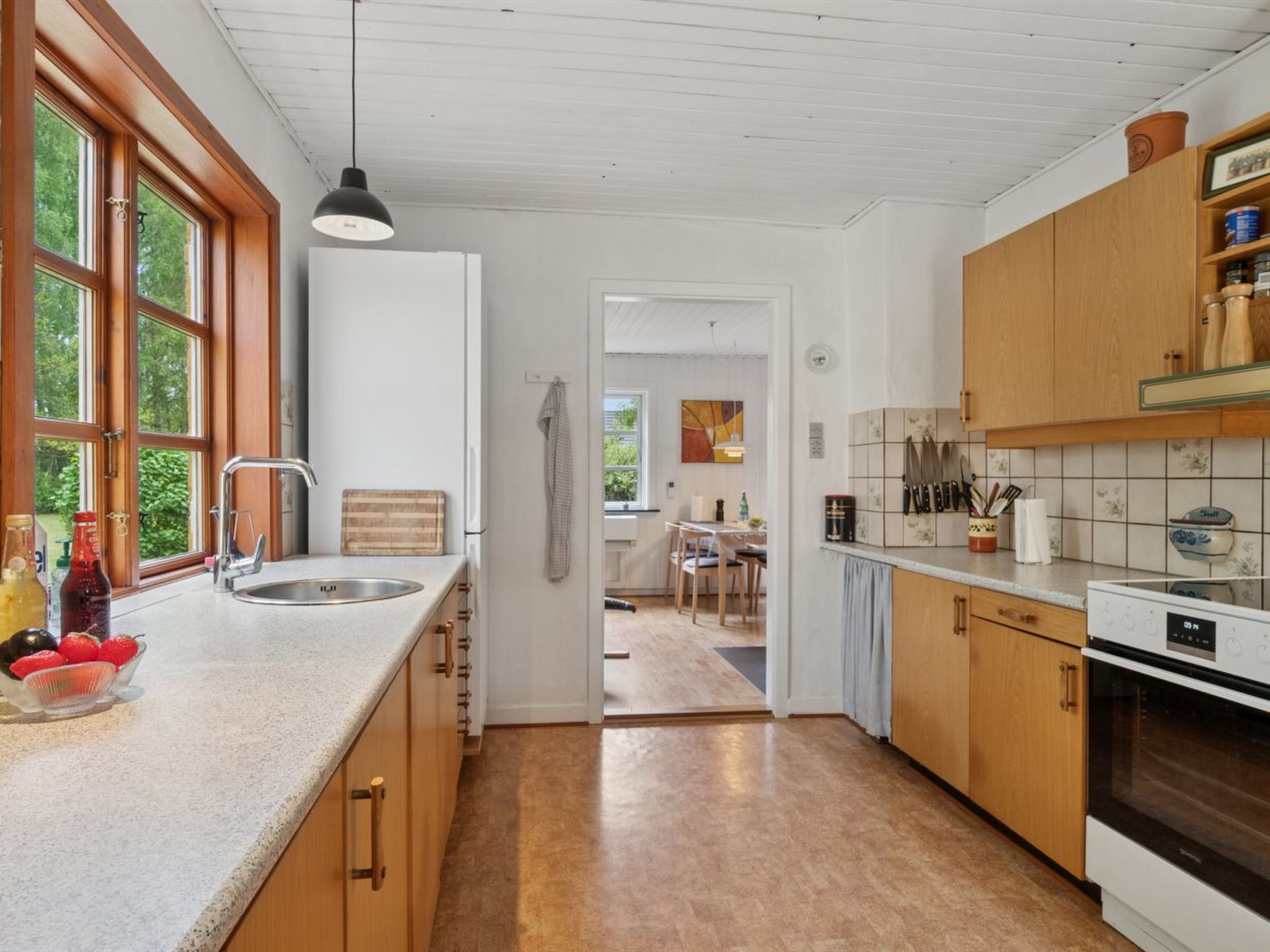 "Andri" - 1.5km from the sea-Drinnen