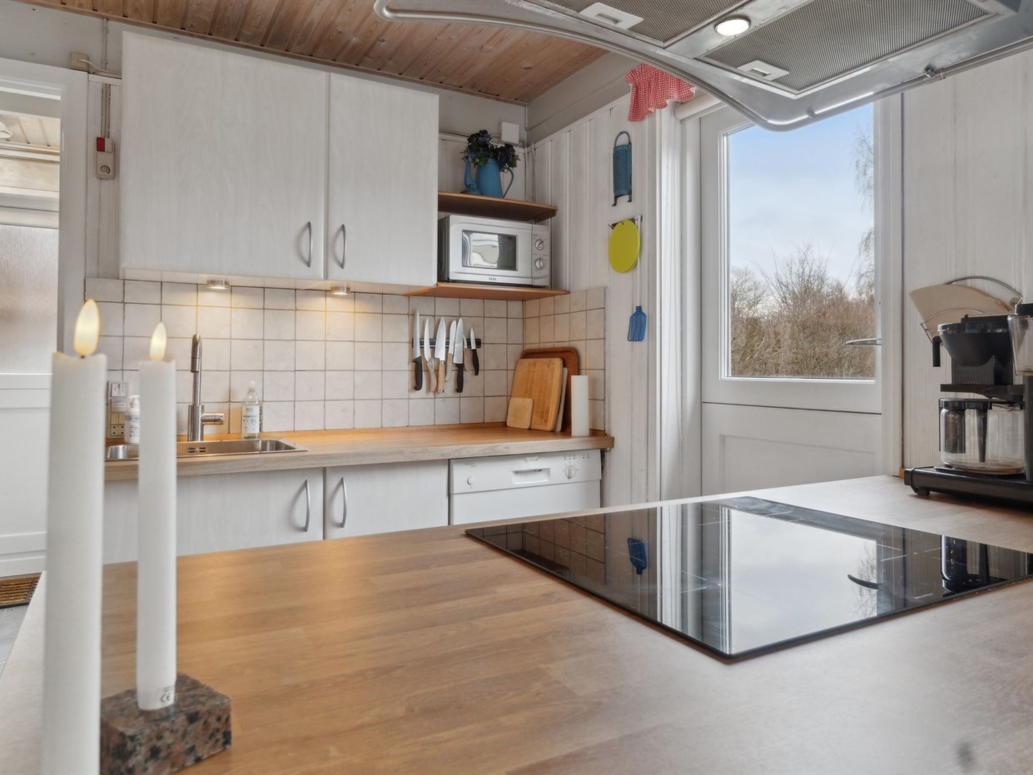 "Selinda" - 250m from the sea - Binnen