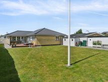 Vrijstaande woning Eia op 1,5 km van de Oostzee bij Rønne - thumbnail 3
