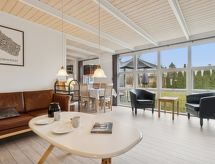 Vakantiehuis aan zee in Rønne voor 6 personen met open haard - thumbnail 2