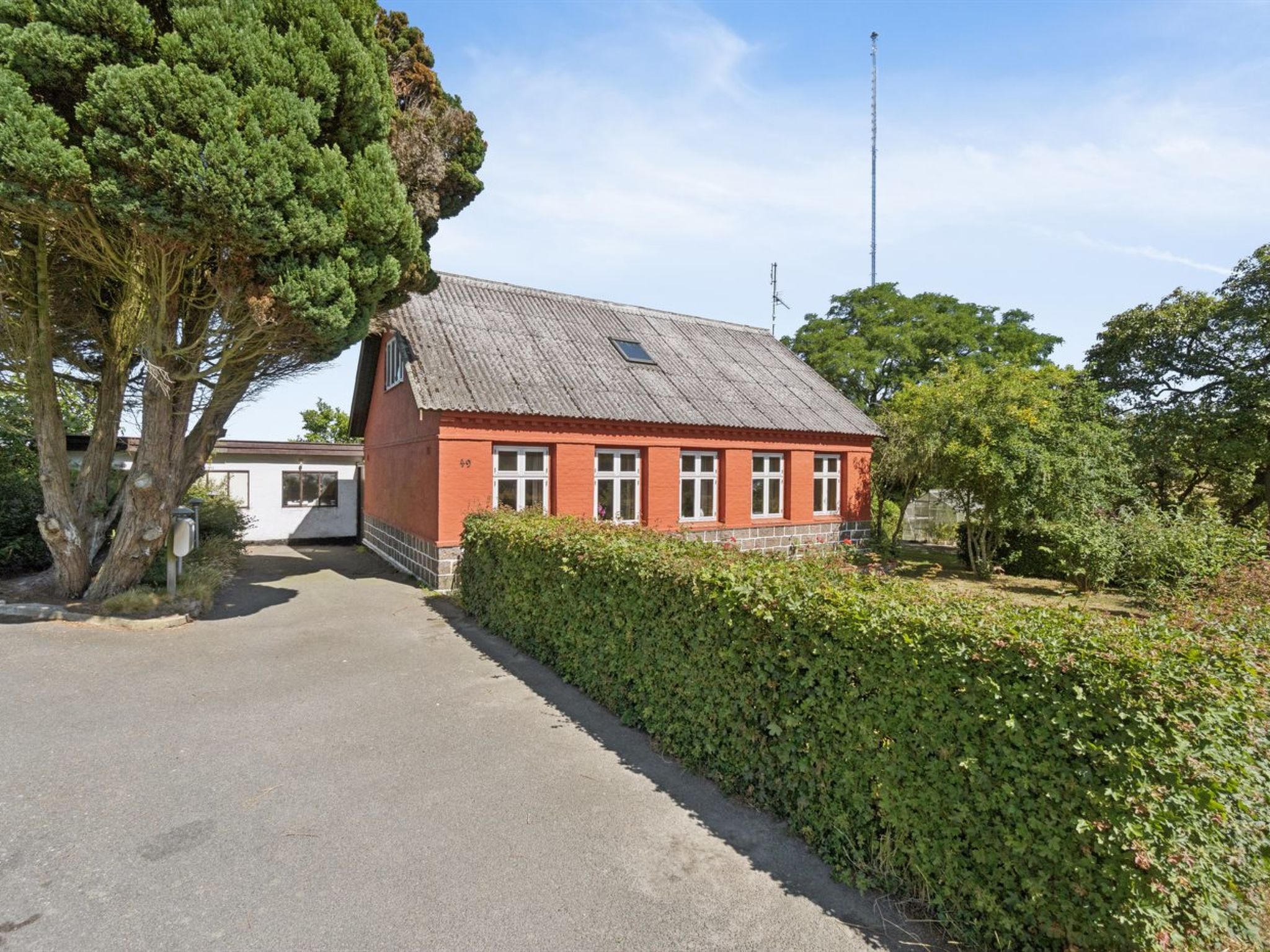 "Helge" - 10km from the sea