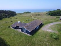 Kajsa: Stijlvolle vakantiewoning 50 meter van de Oostzee op Bornholm - thumbnail 1