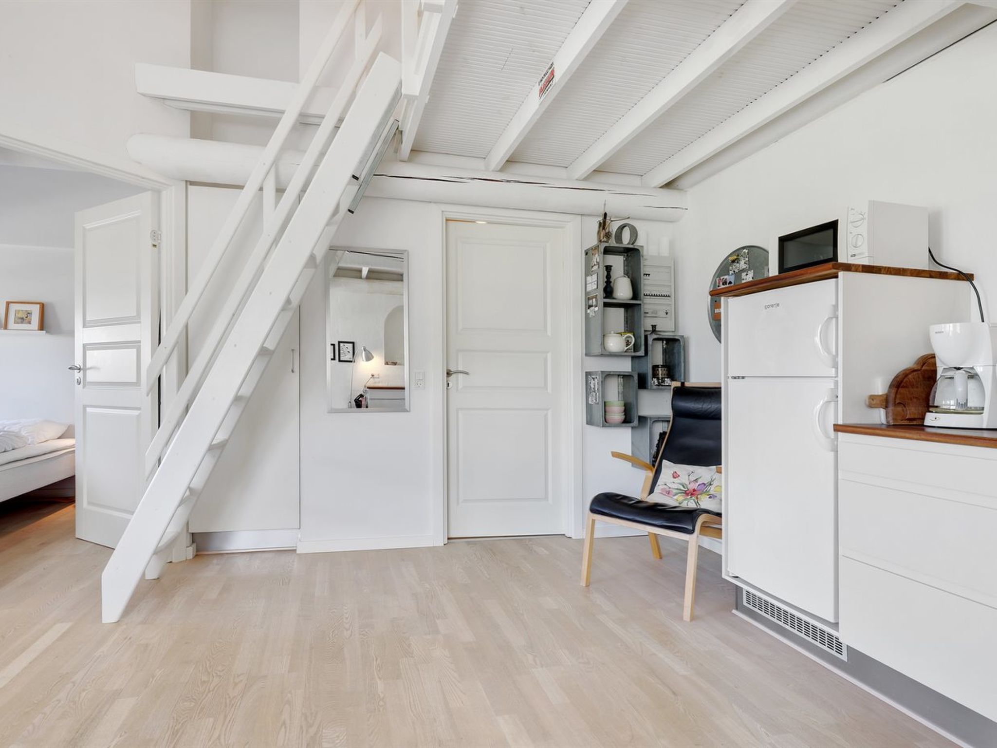 "Antine" - 6km from the sea - Binnen