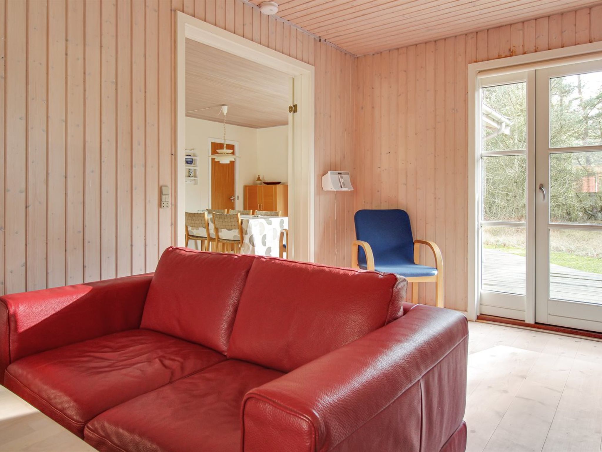 "Majken" - 300m from the sea - Binnen