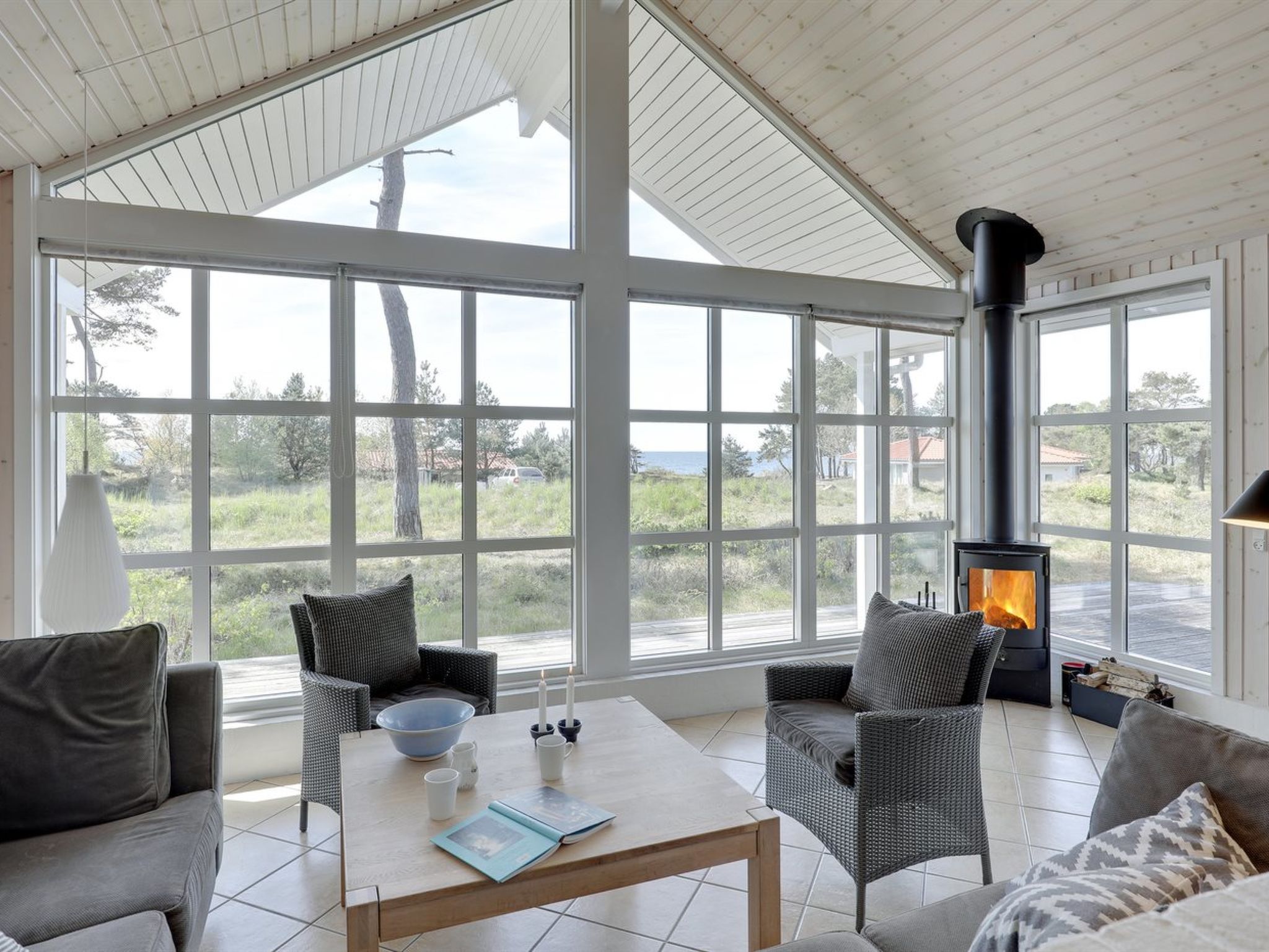 "Gyrid" - 150m from the sea-Inside