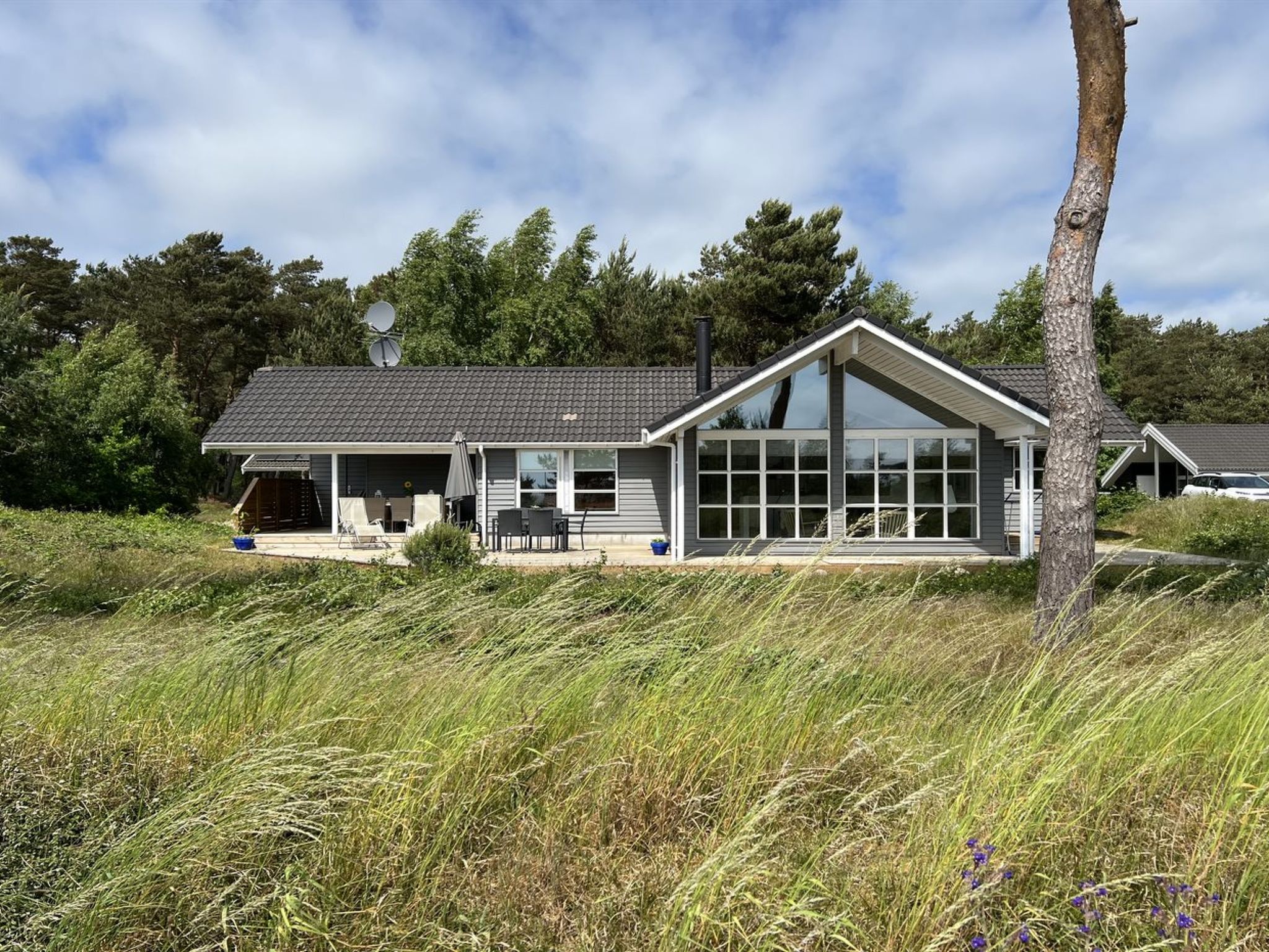 "Gyrid" - 150m from the sea-Outside