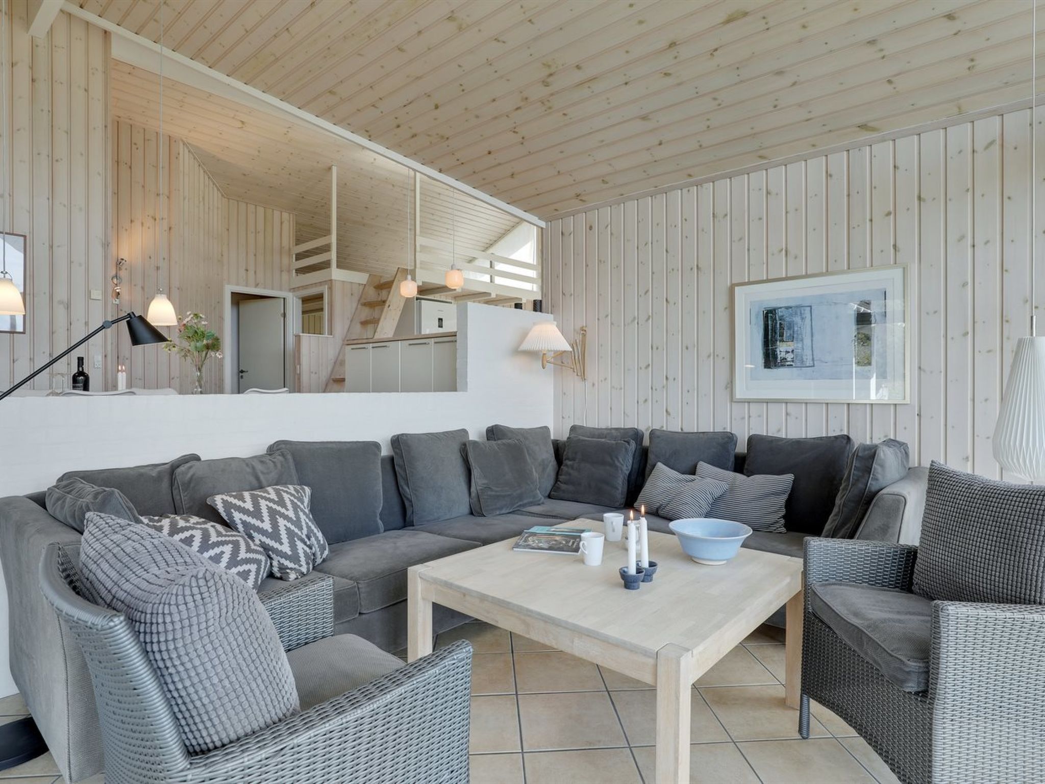 "Gyrid" - 150m from the sea-Inside